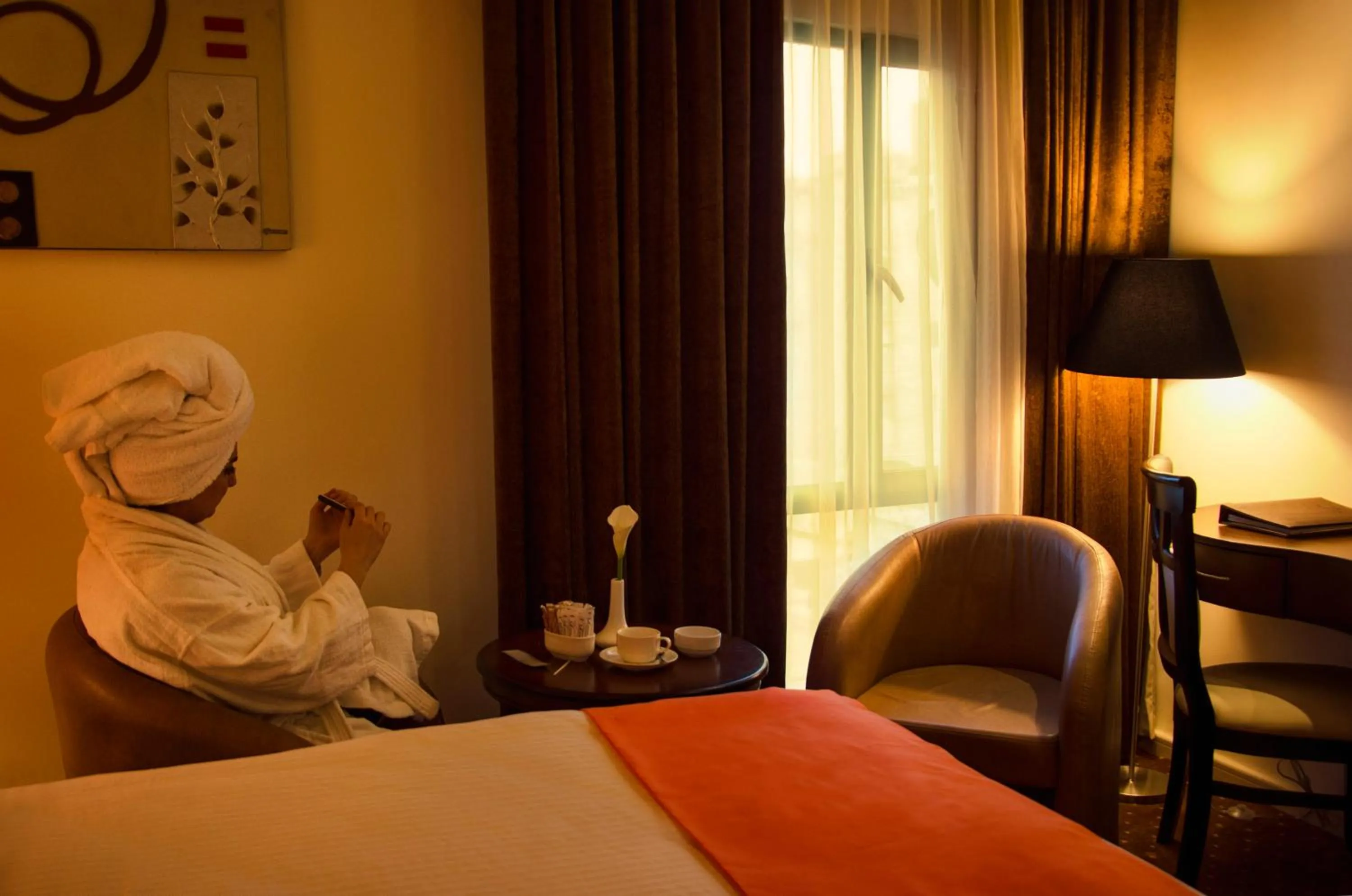 Standard Twin Room in Meneur Hotel