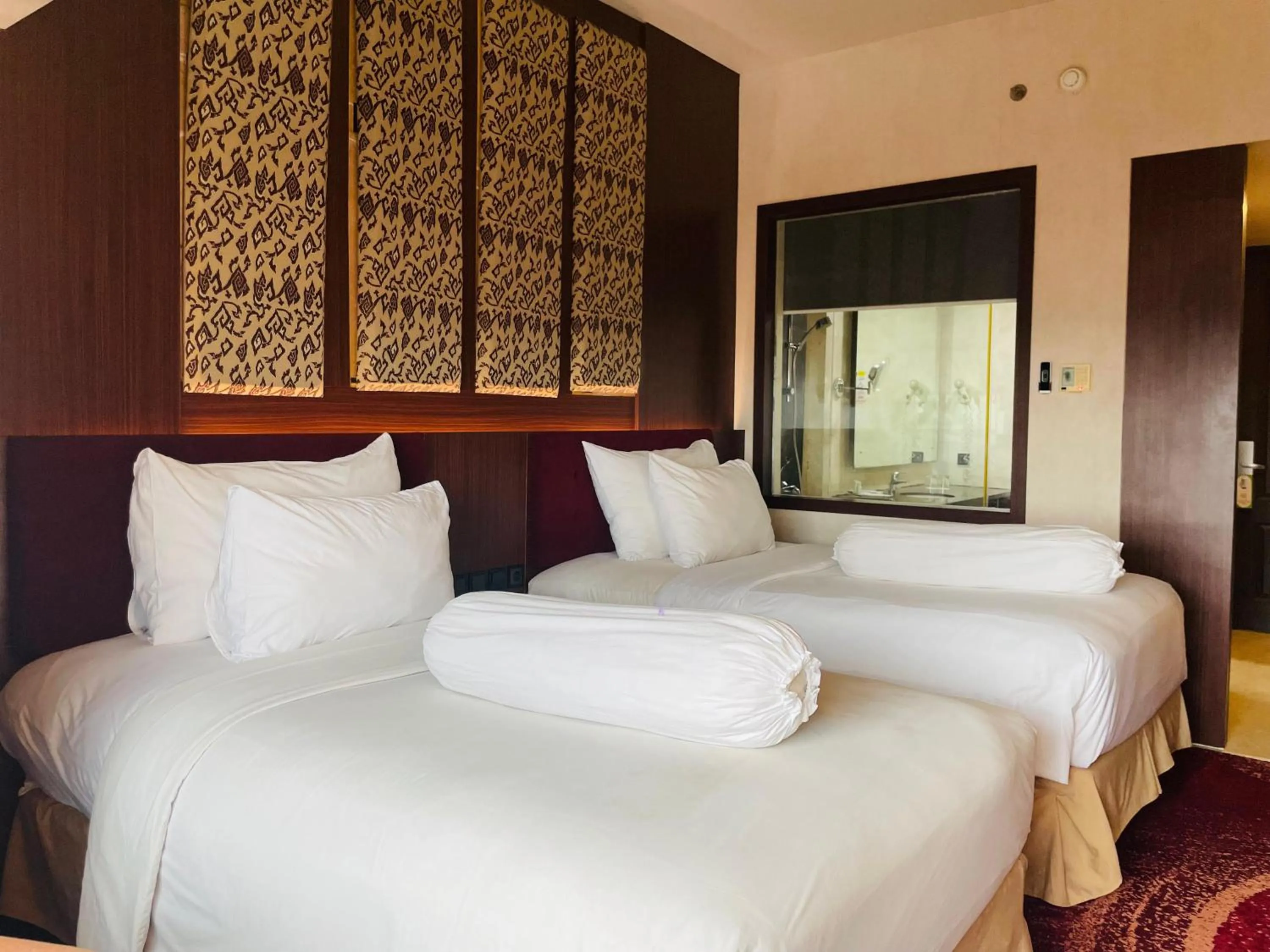 I Lux Hotel Jogja