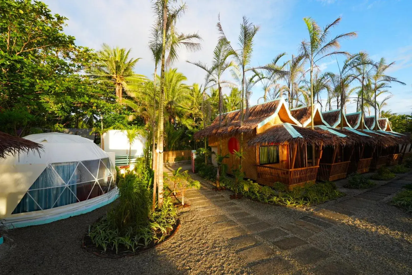 Carabao Island Beach Camp Carabao Island Beach Camp