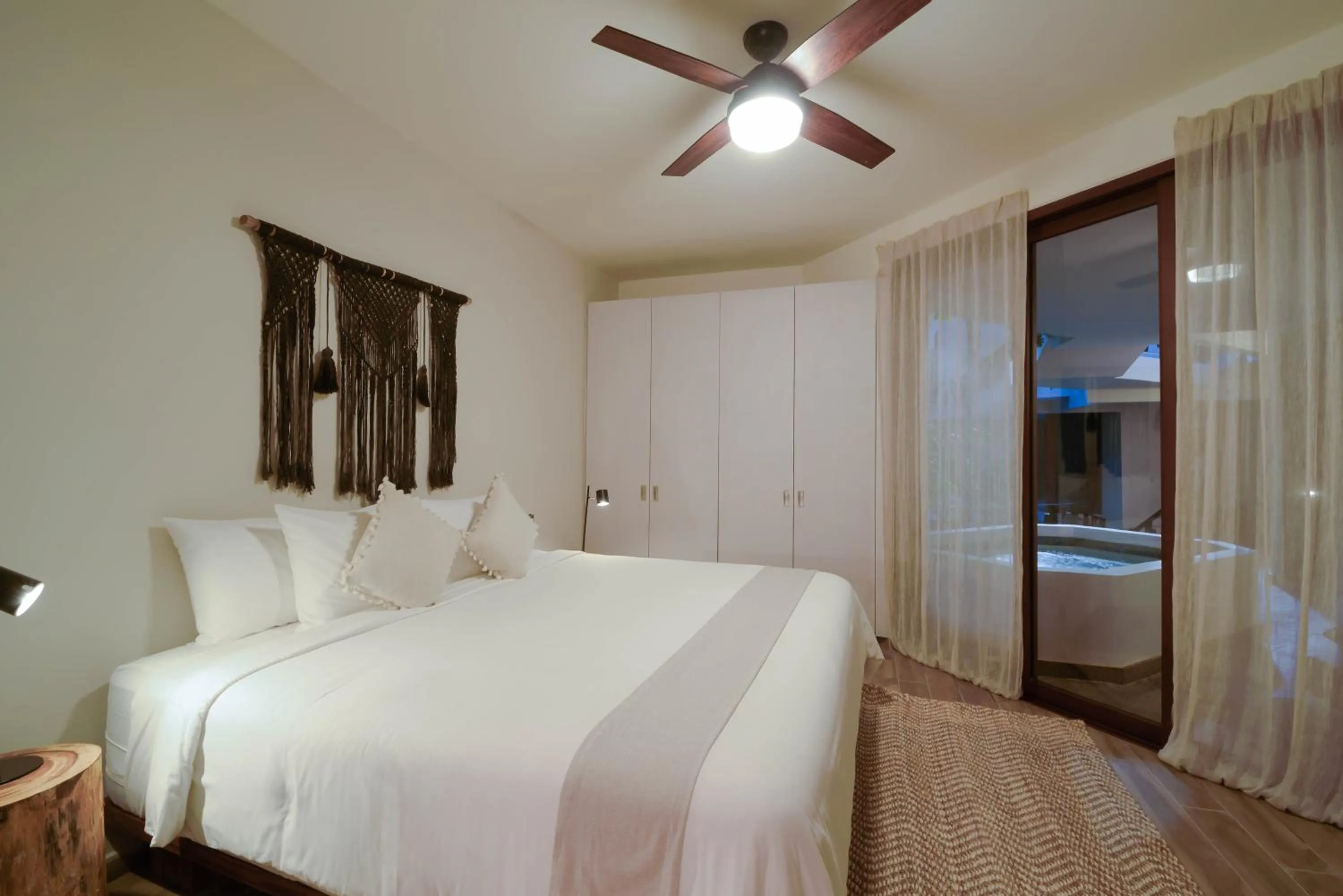 Bed in K'uyen Boutique Hotel