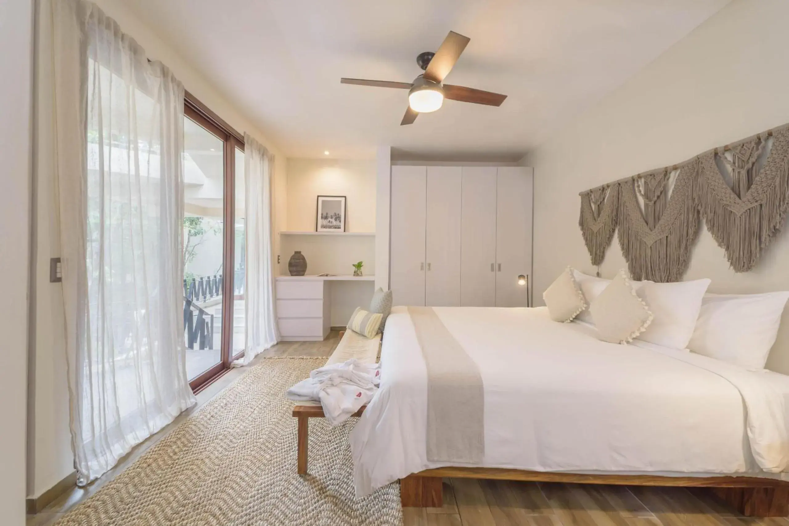 Deluxe Room in K'uyen Boutique Hotel Deluxe Room in K'uyen Boutique Hotel