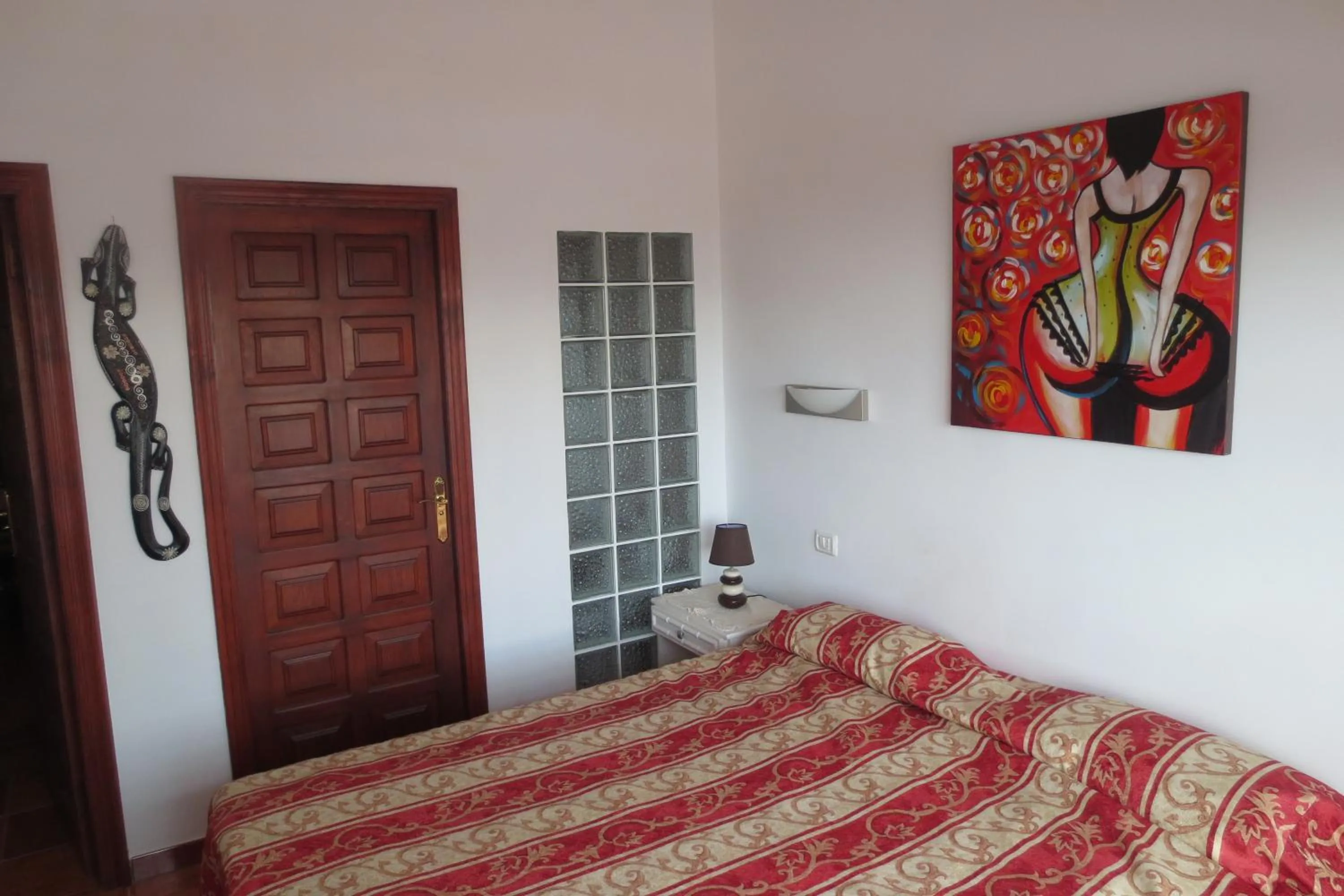 Bed in Island Village