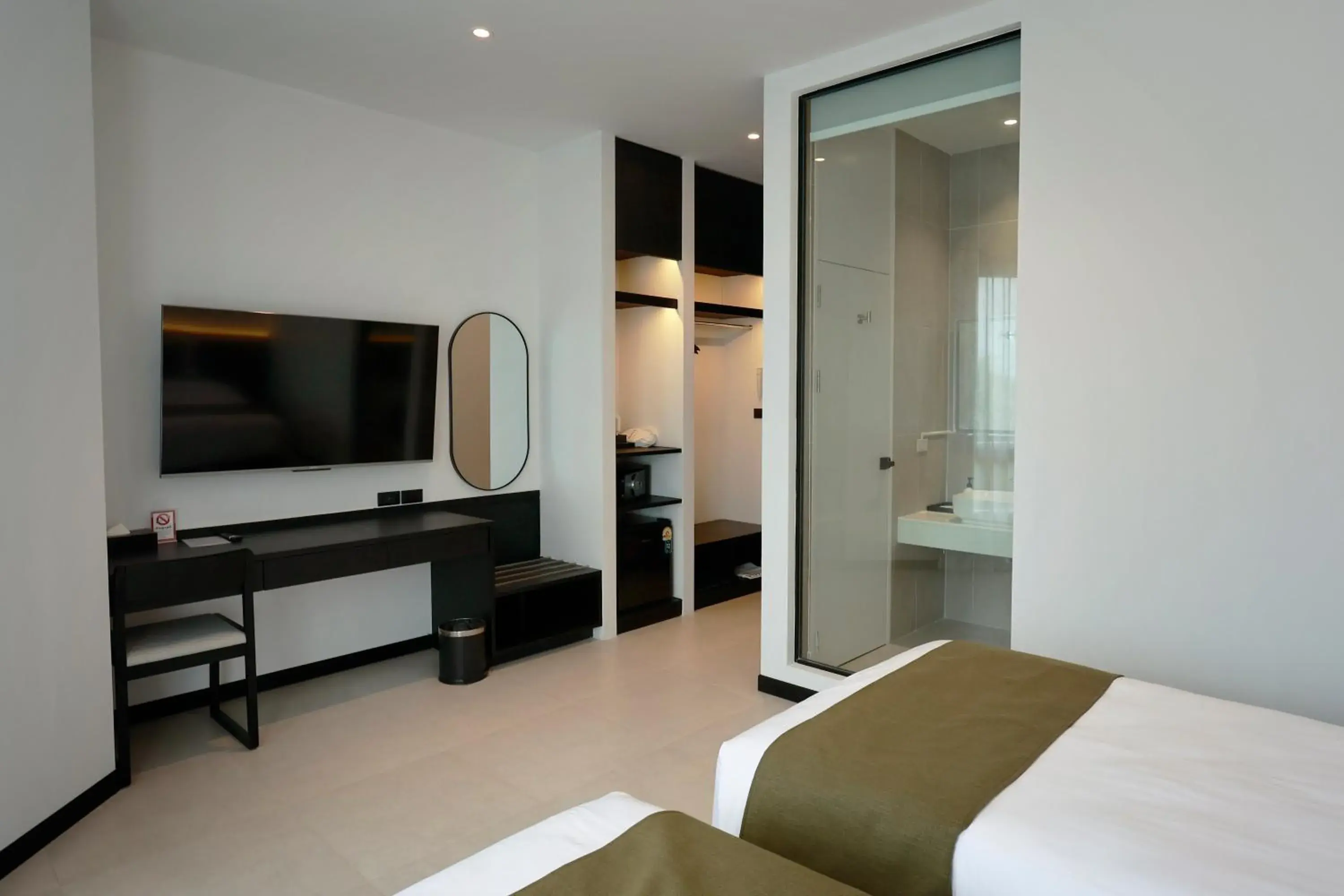 Standard Twin Room in Hotel Whitt Hua Hin Standard Twin Room in Hotel Whitt Hua Hin