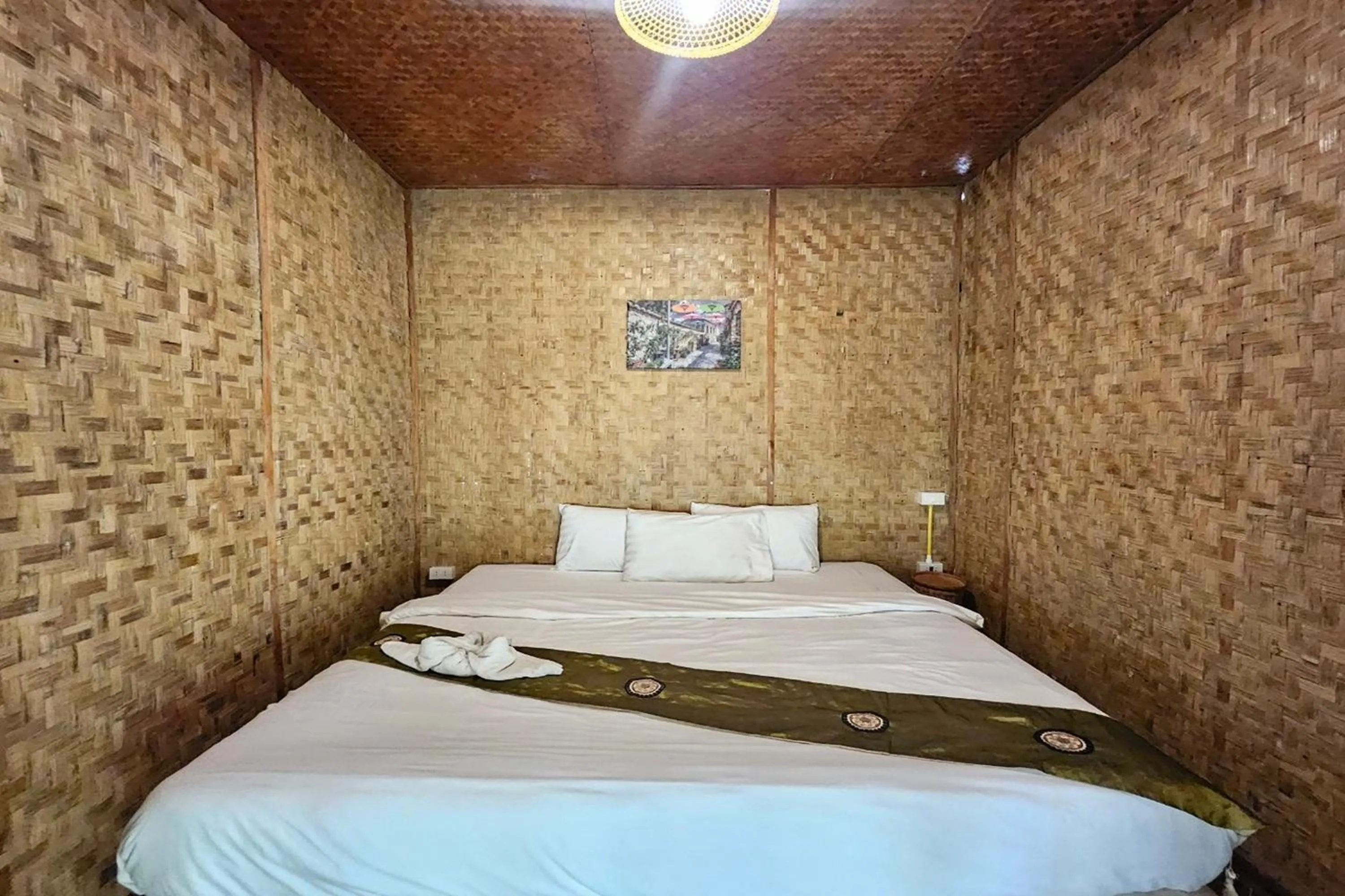 Bedroom, Bed in Mae Mae Home