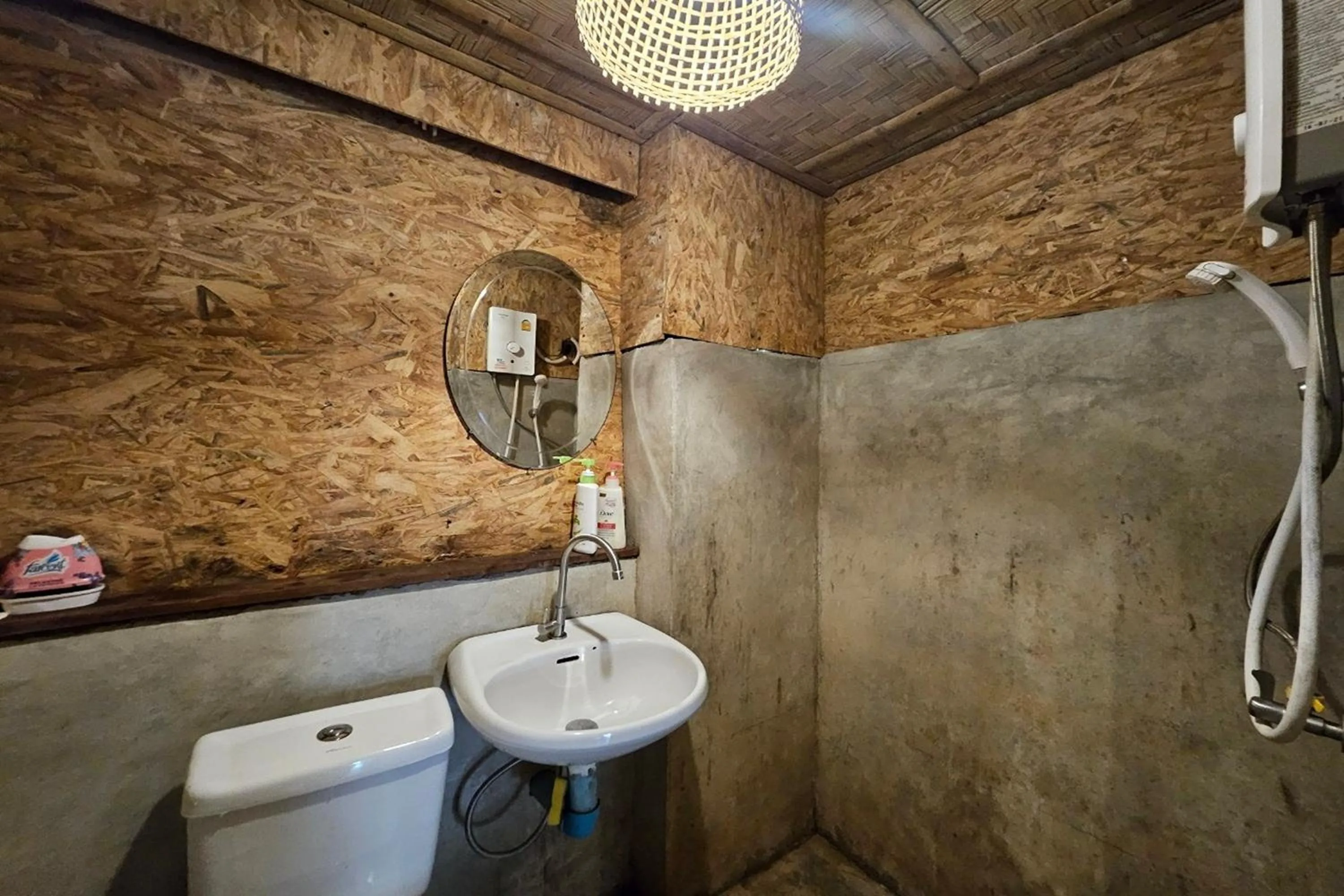 Shower in Mae Mae Home