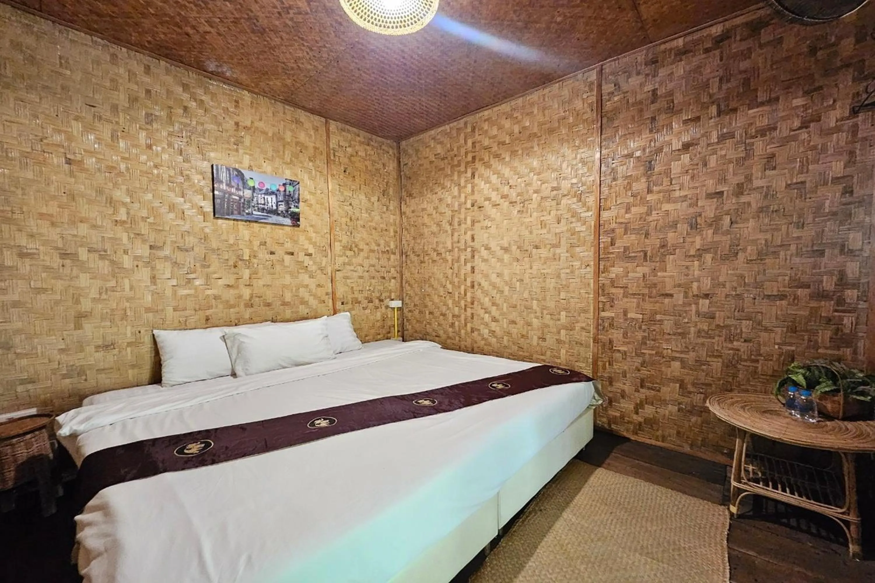 Bedroom, Bed in Mae Mae Home