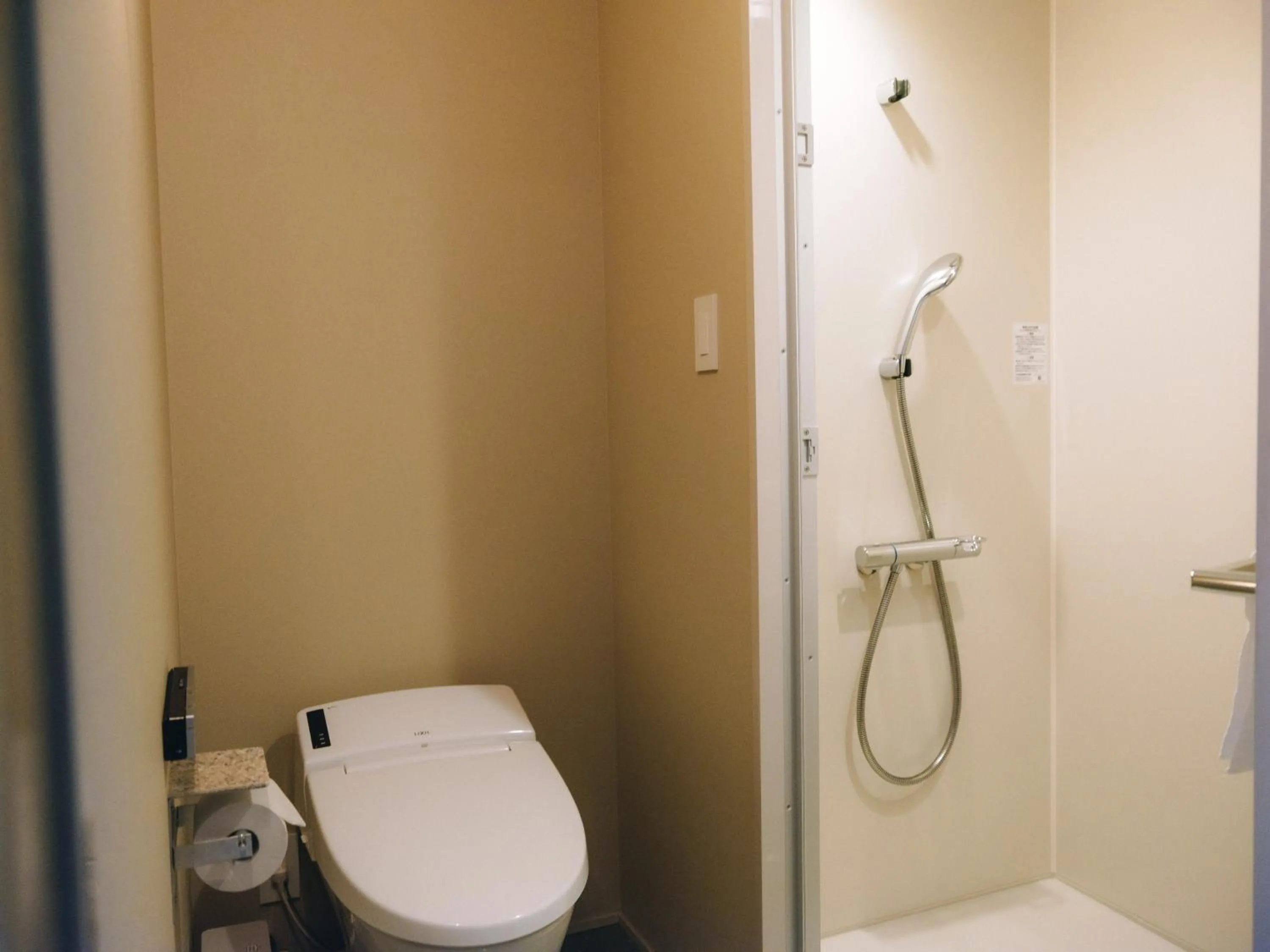 Shower in SOIL Nagatoyumoto