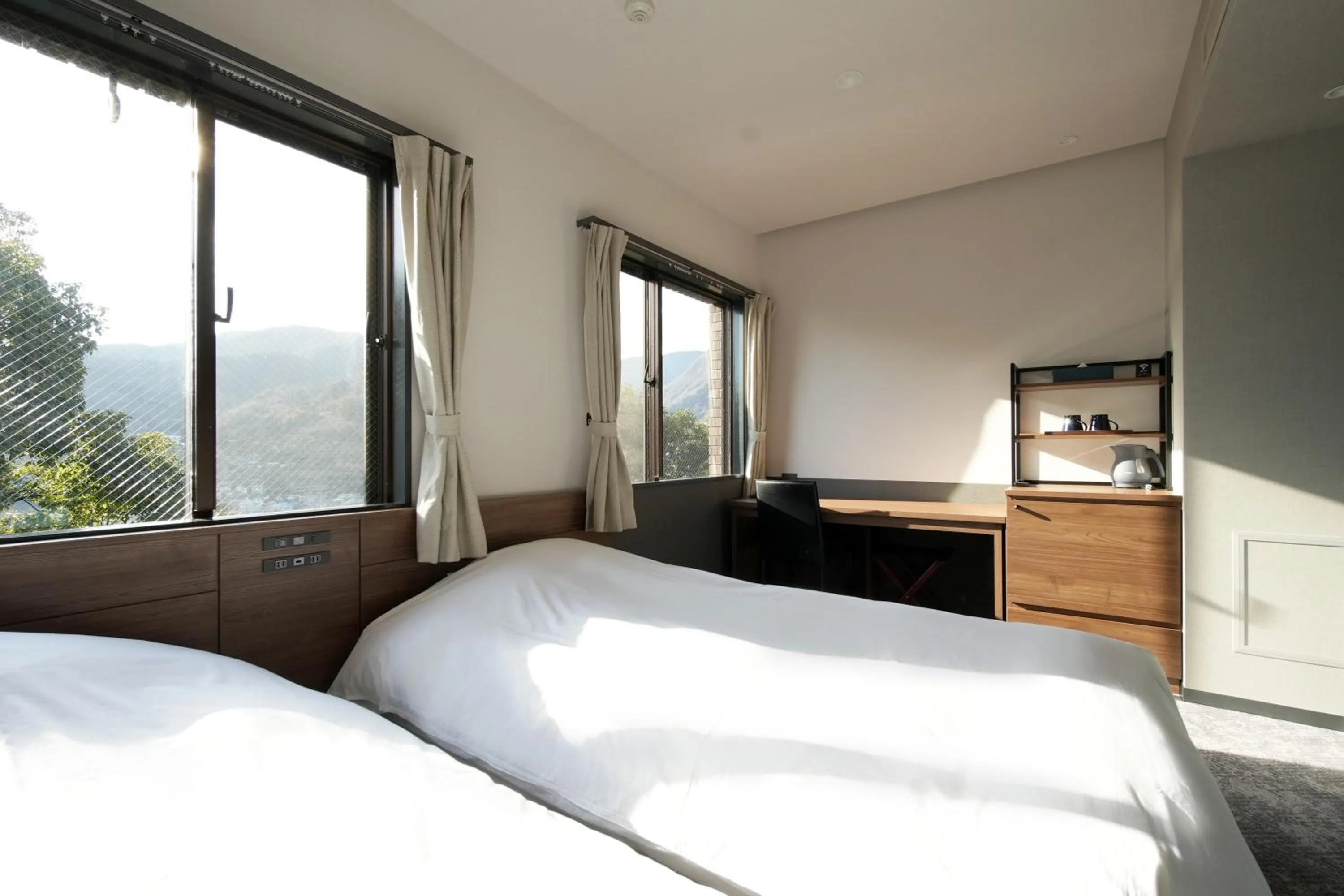 Photo of the whole room, Bed in Grand Lectore Yugawara - TKP Hotels & Resorts