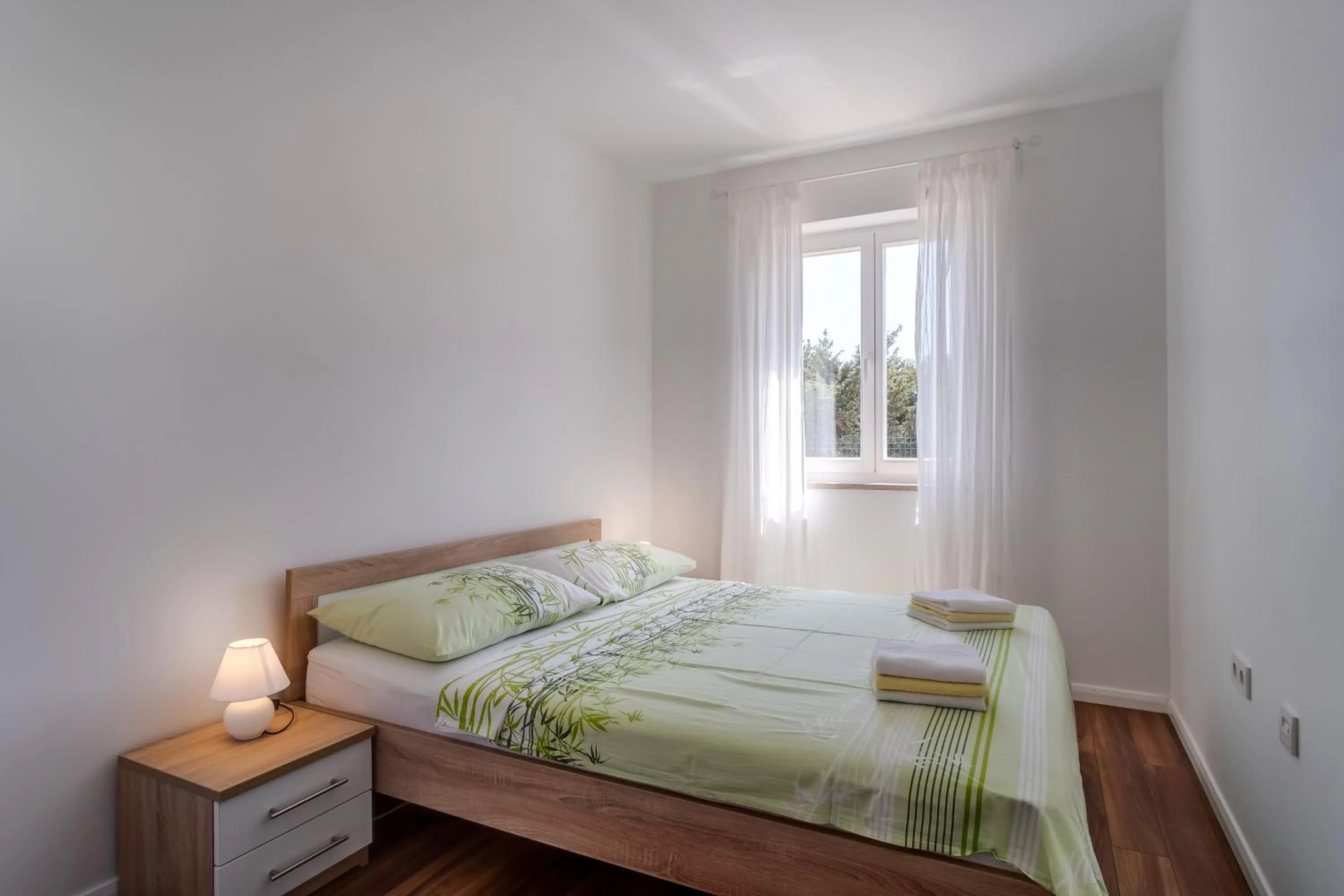 Apartment Mirna