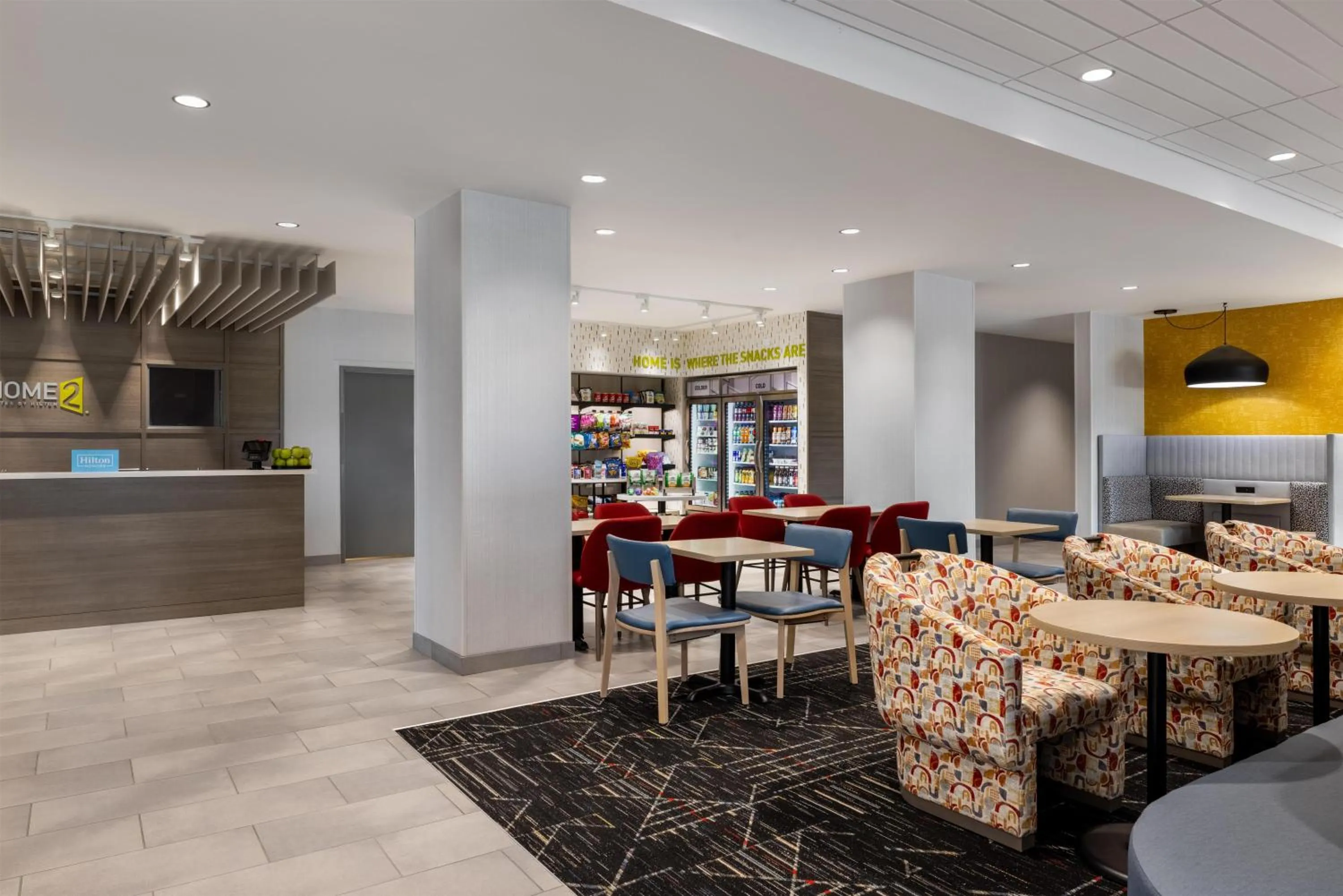 Lobby or reception in Home2 Suites By Hilton Altoona Des Moines
