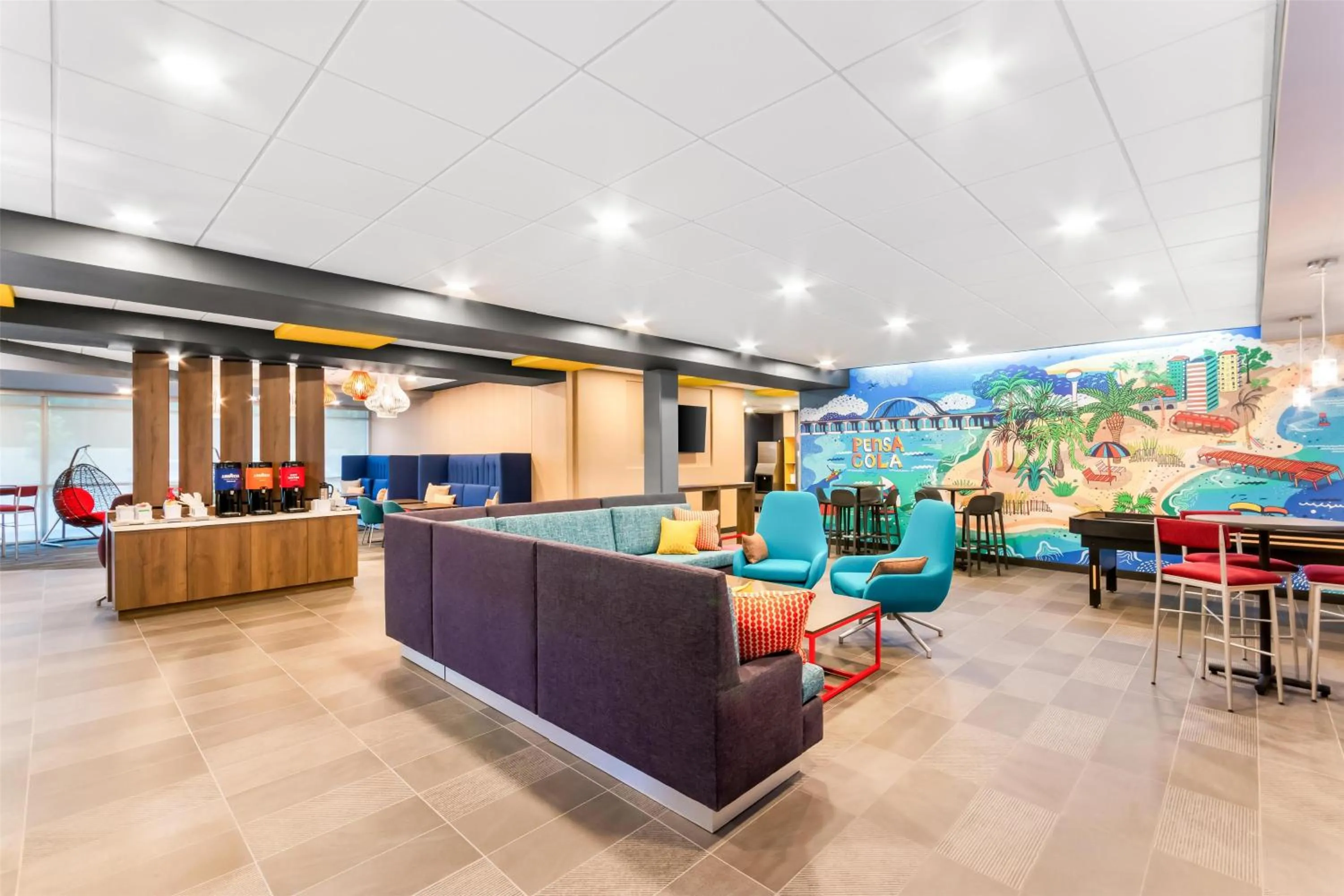 Lobby or reception in Tru By Hilton Pensacola I-10 North Davis Highway