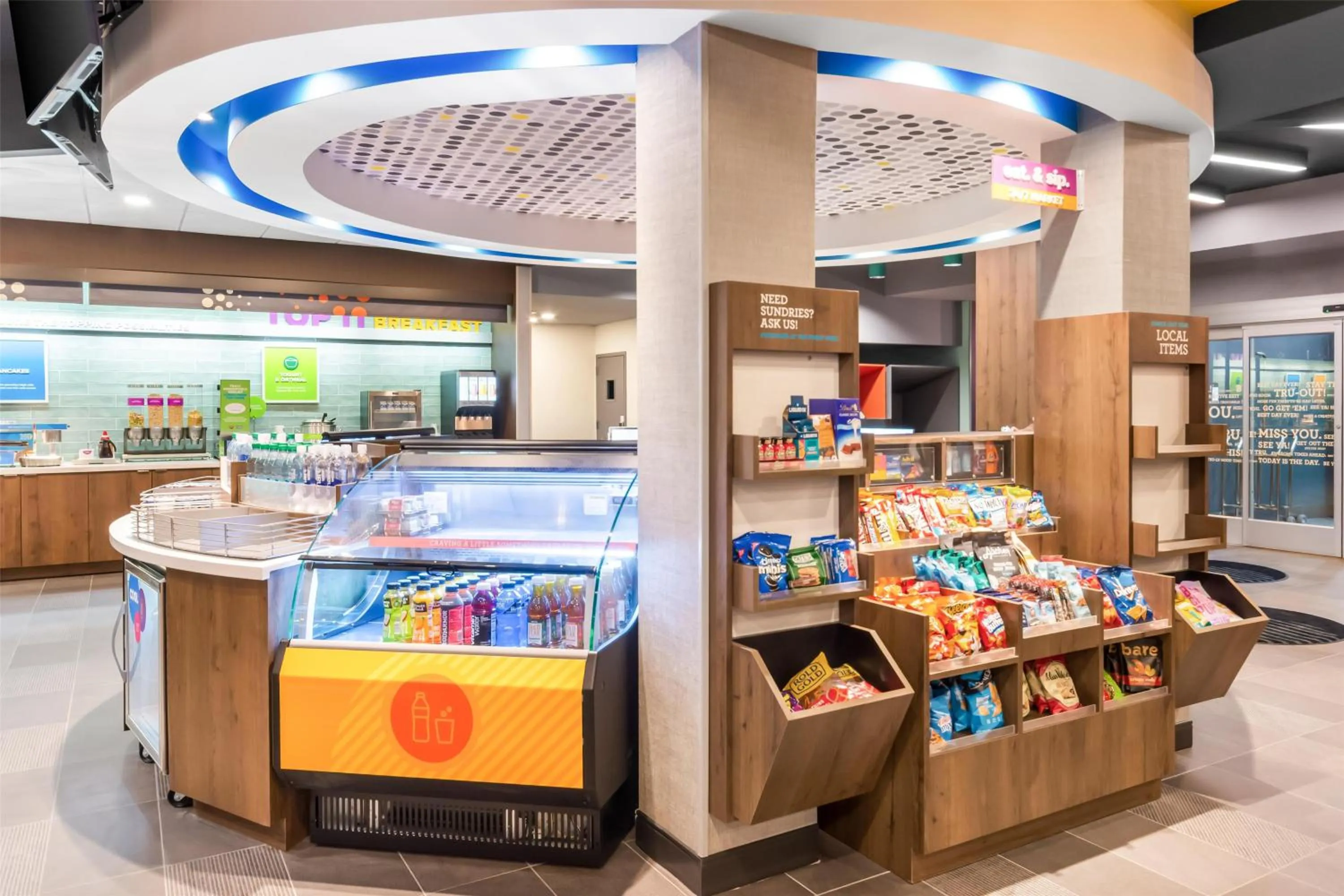 Restaurant/places to eat in Tru By Hilton Pensacola I-10 North Davis Highway