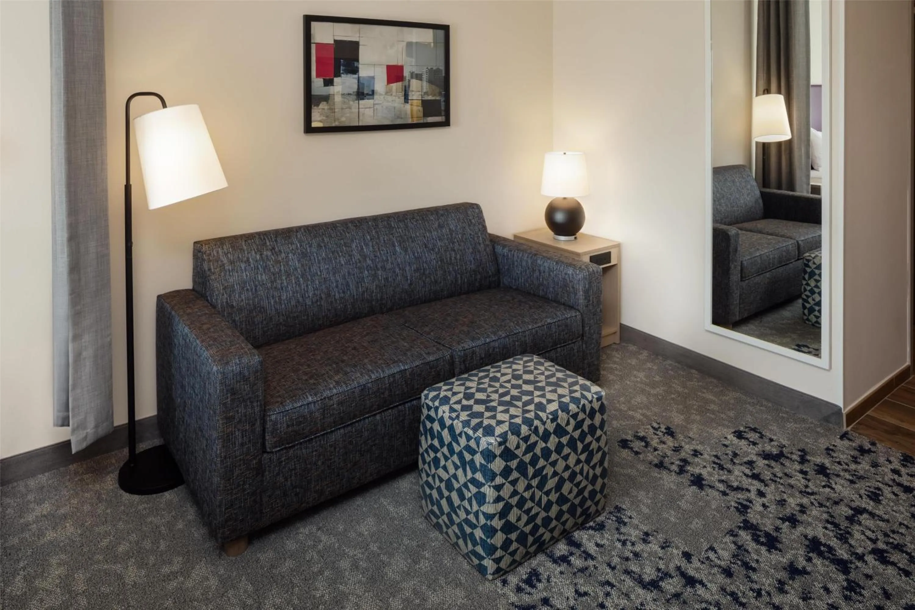 Living room in Home2 Suites By Hilton Clearwater St. Petersburg Ulmerton Rd