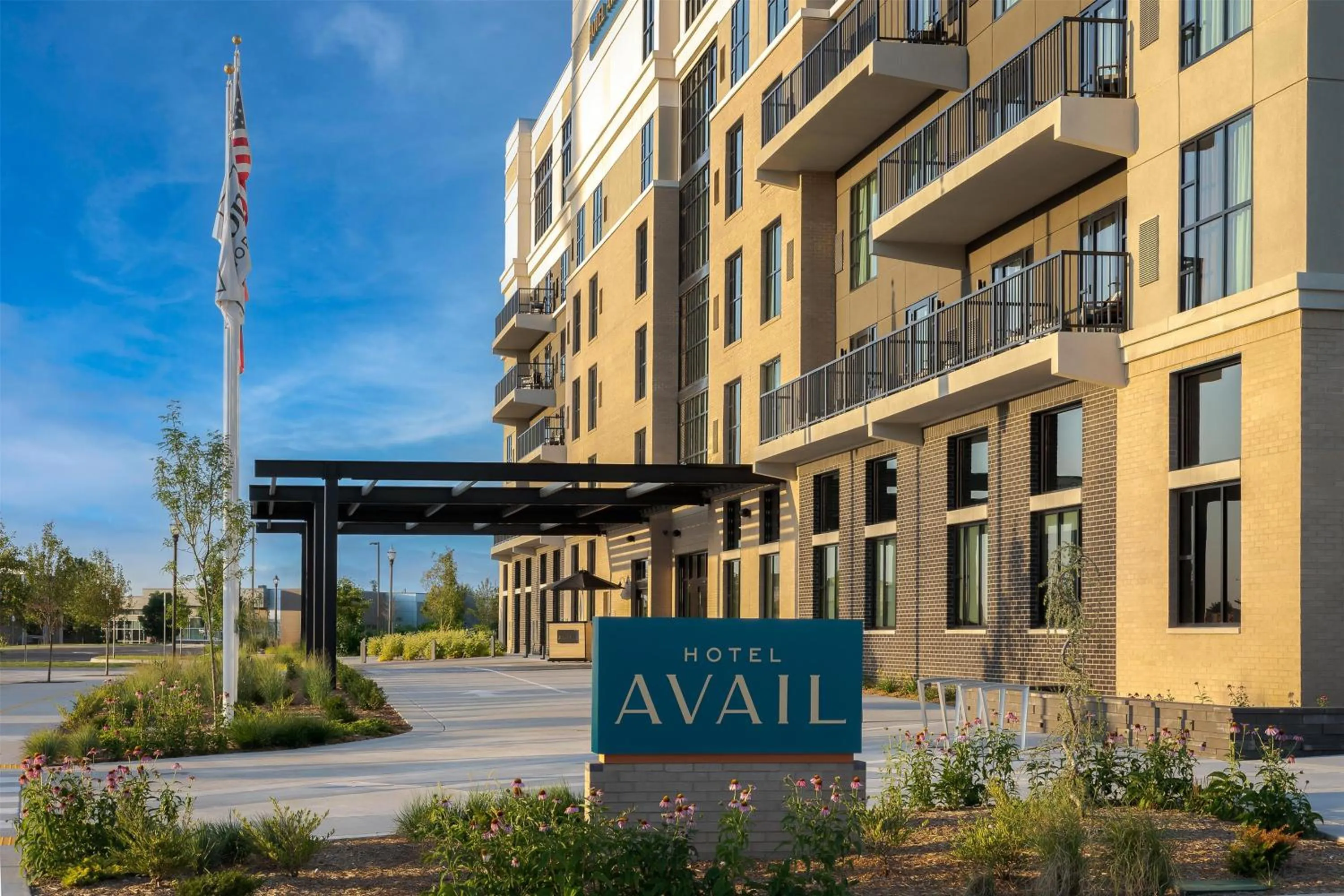 Property building in Hotel Avail Rogers, Tapestry Collection By Hilton