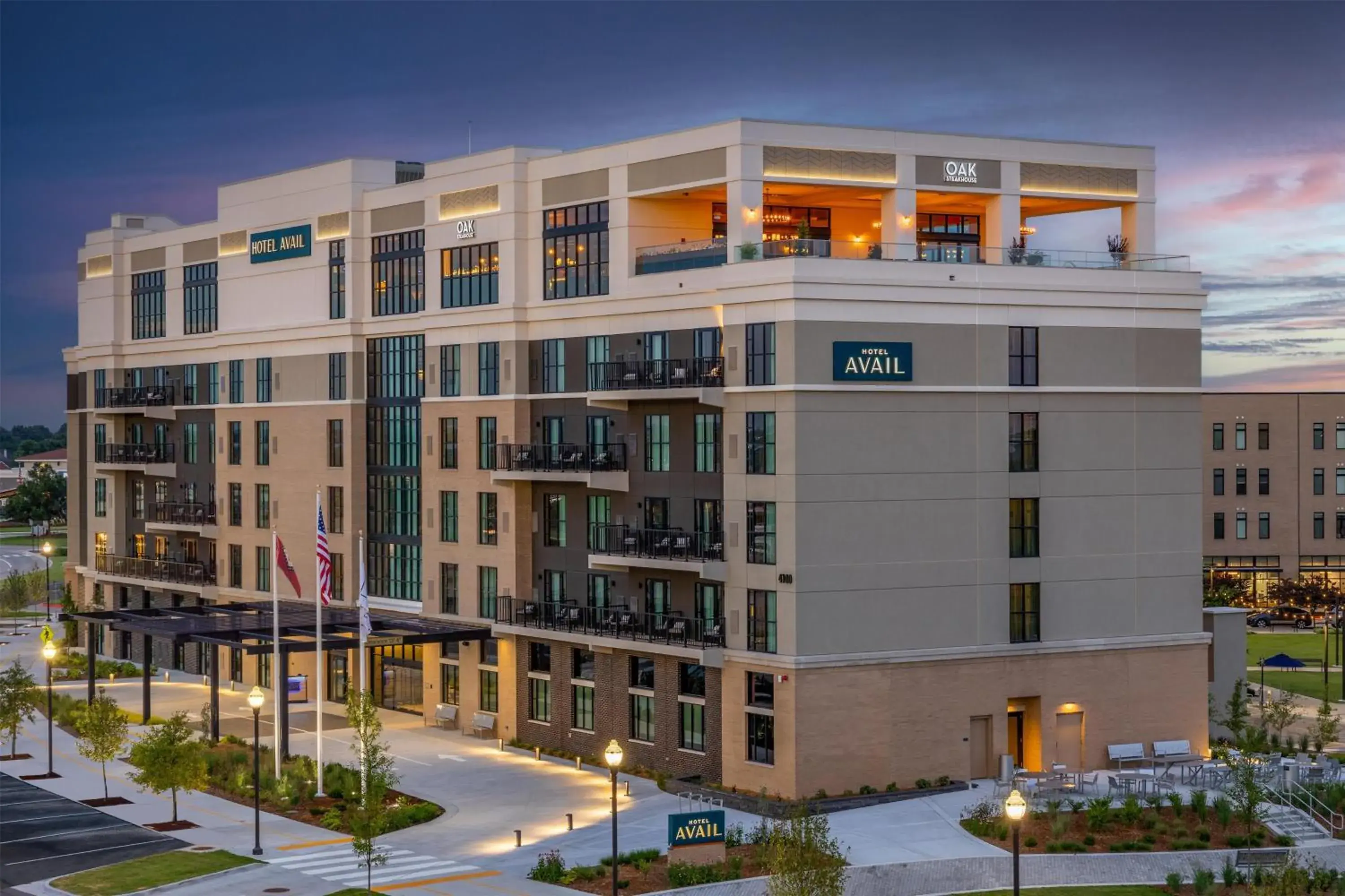 Property building in Hotel Avail Rogers, Tapestry Collection By Hilton Property building in Hotel Avail Rogers, Tapestry Collection By Hilton