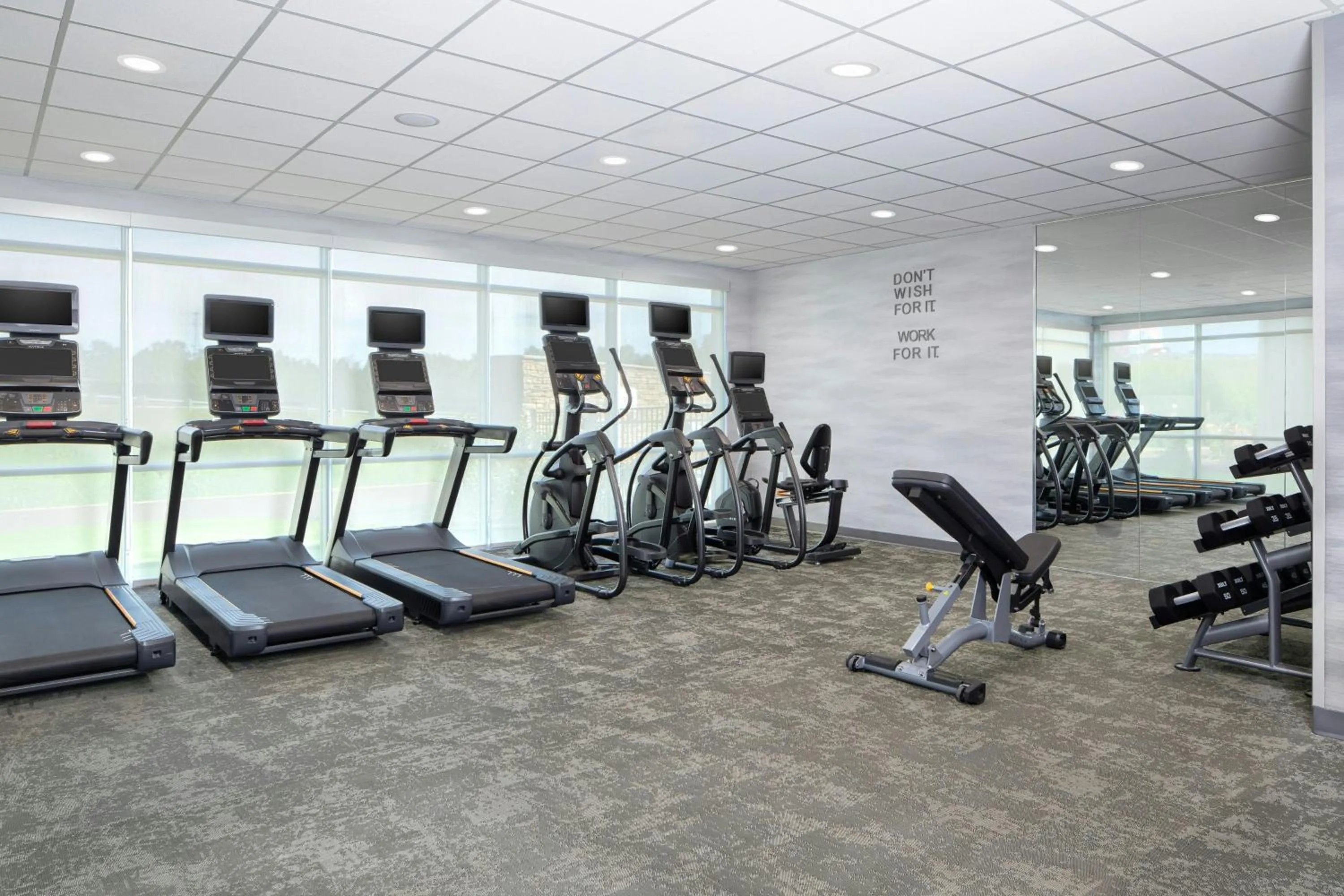 Fitness centre/facilities in Fairfield Inn & Suites by Marriott Piedmont Greenville