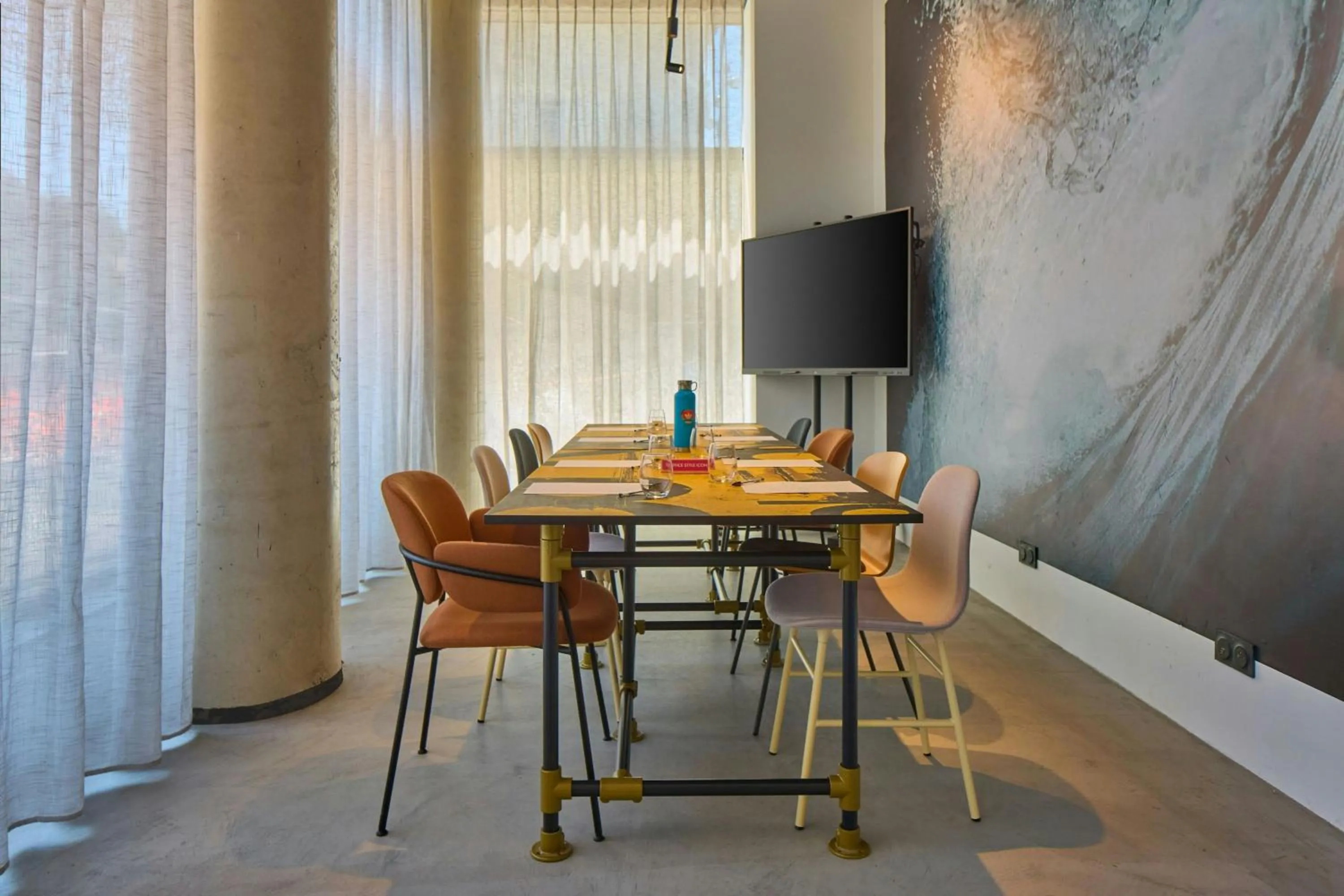 Meeting/conference room in Moxy Nice