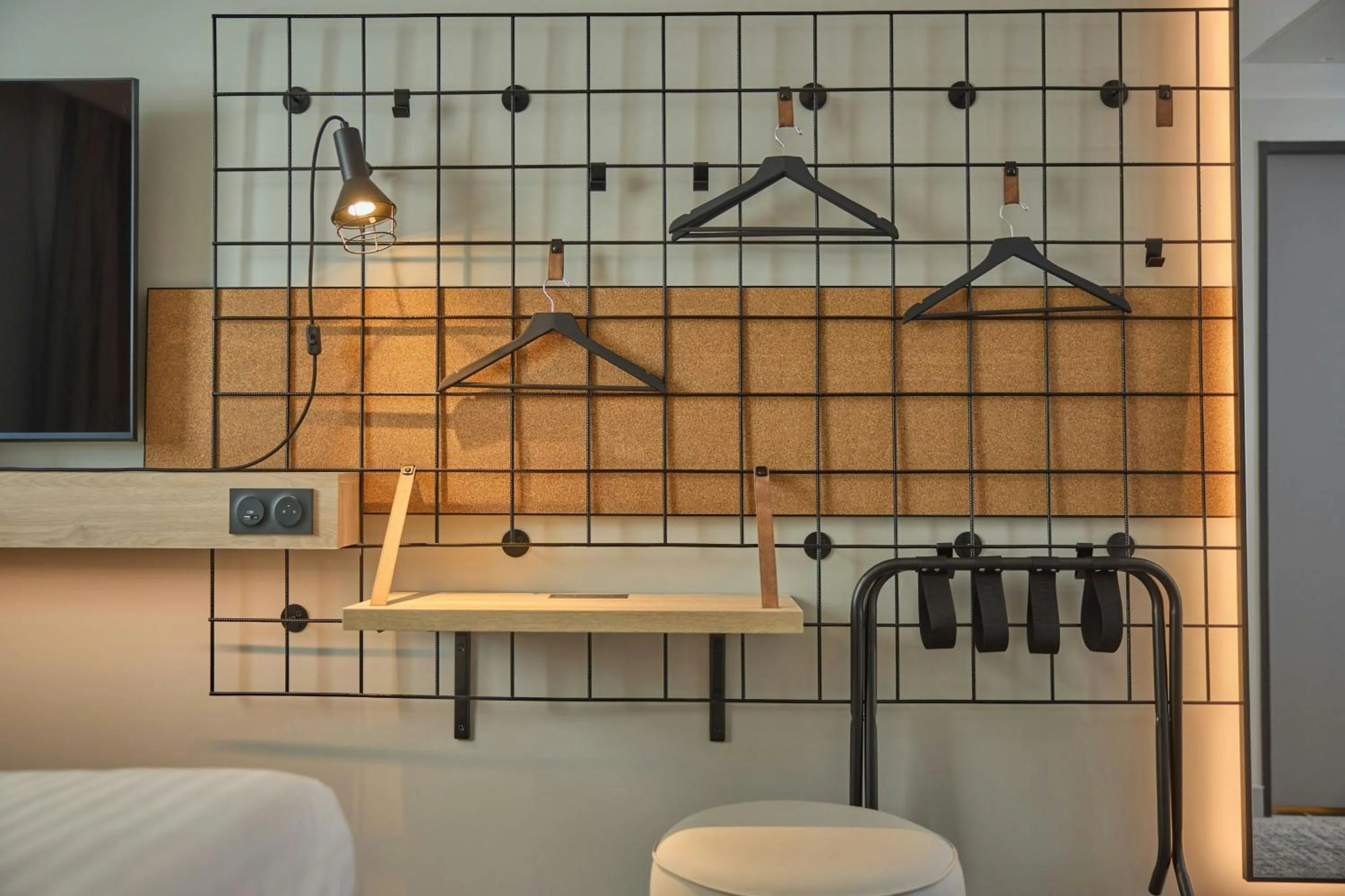 Photo of the whole room in Moxy Nice