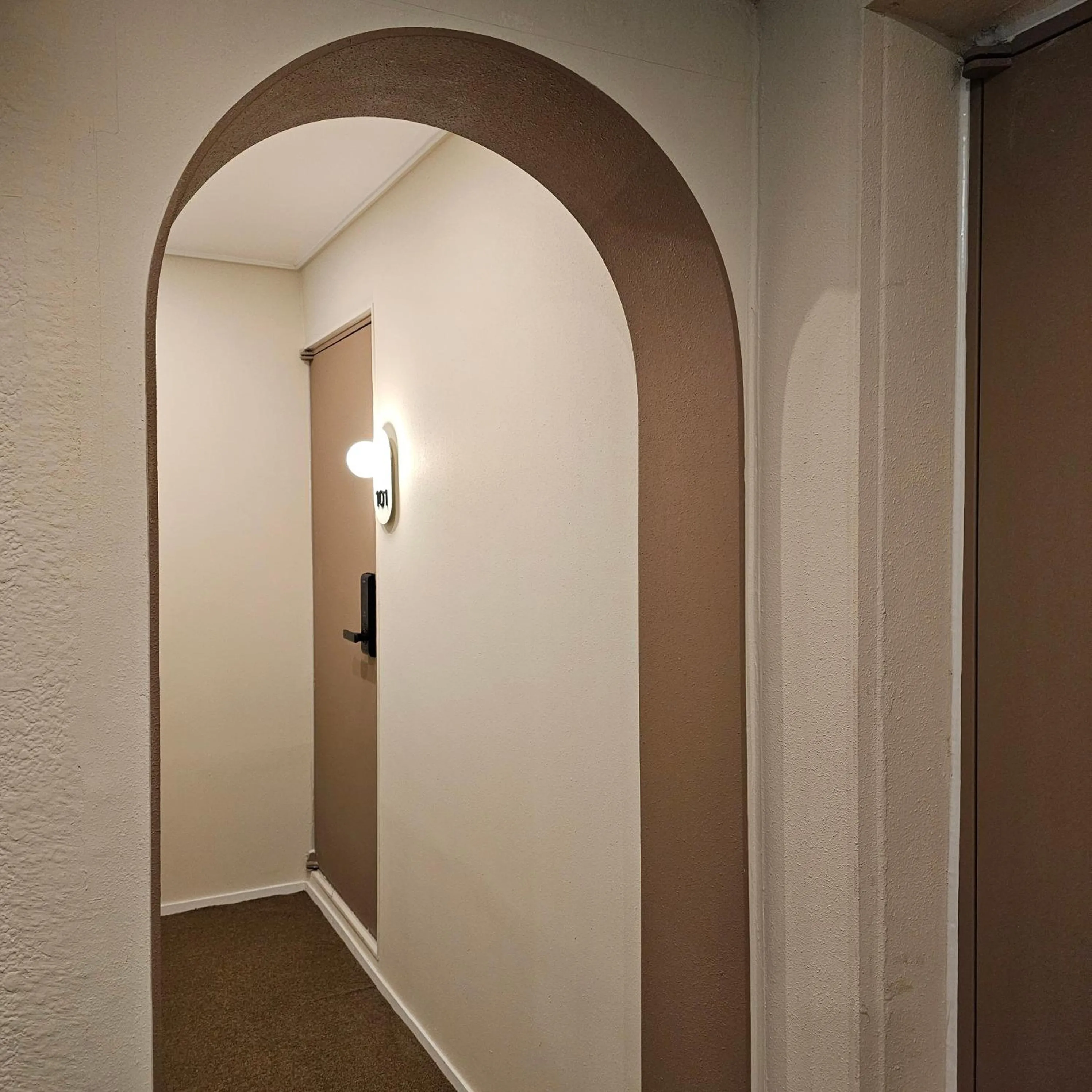 Parvus Sella Seongsu