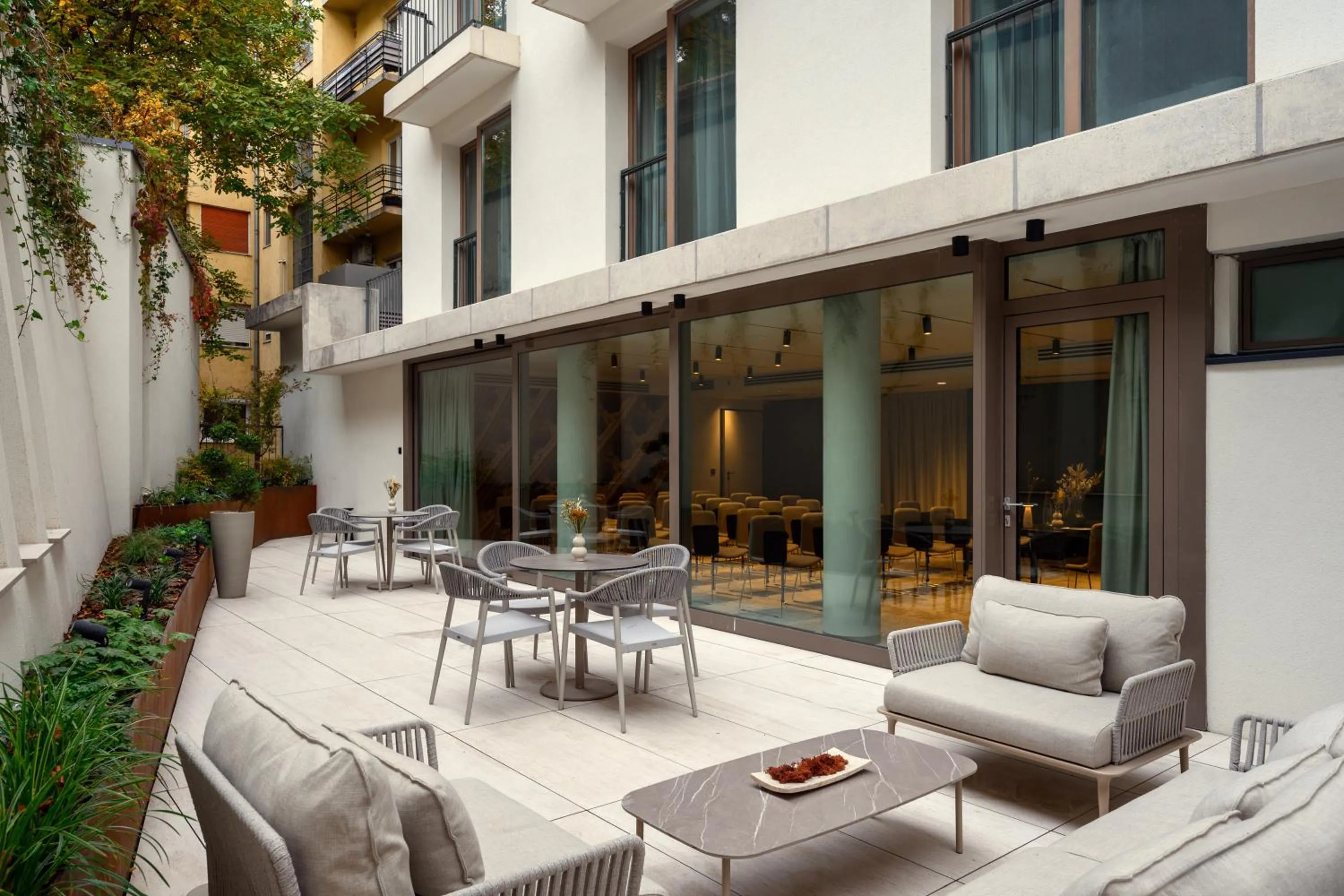 Balcony/Terrace in Leon Hotel & Lounge Budapest