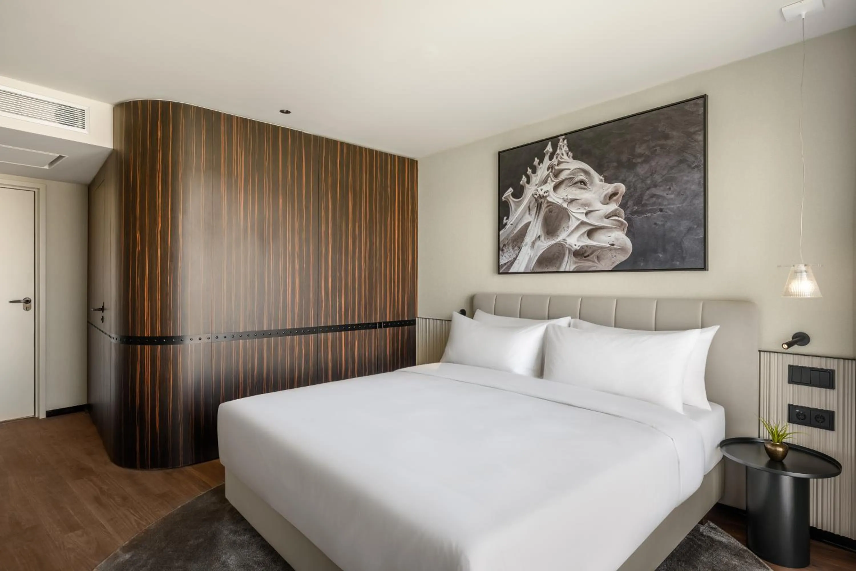 Bedroom, Bed in Leon Hotel & Lounge Budapest