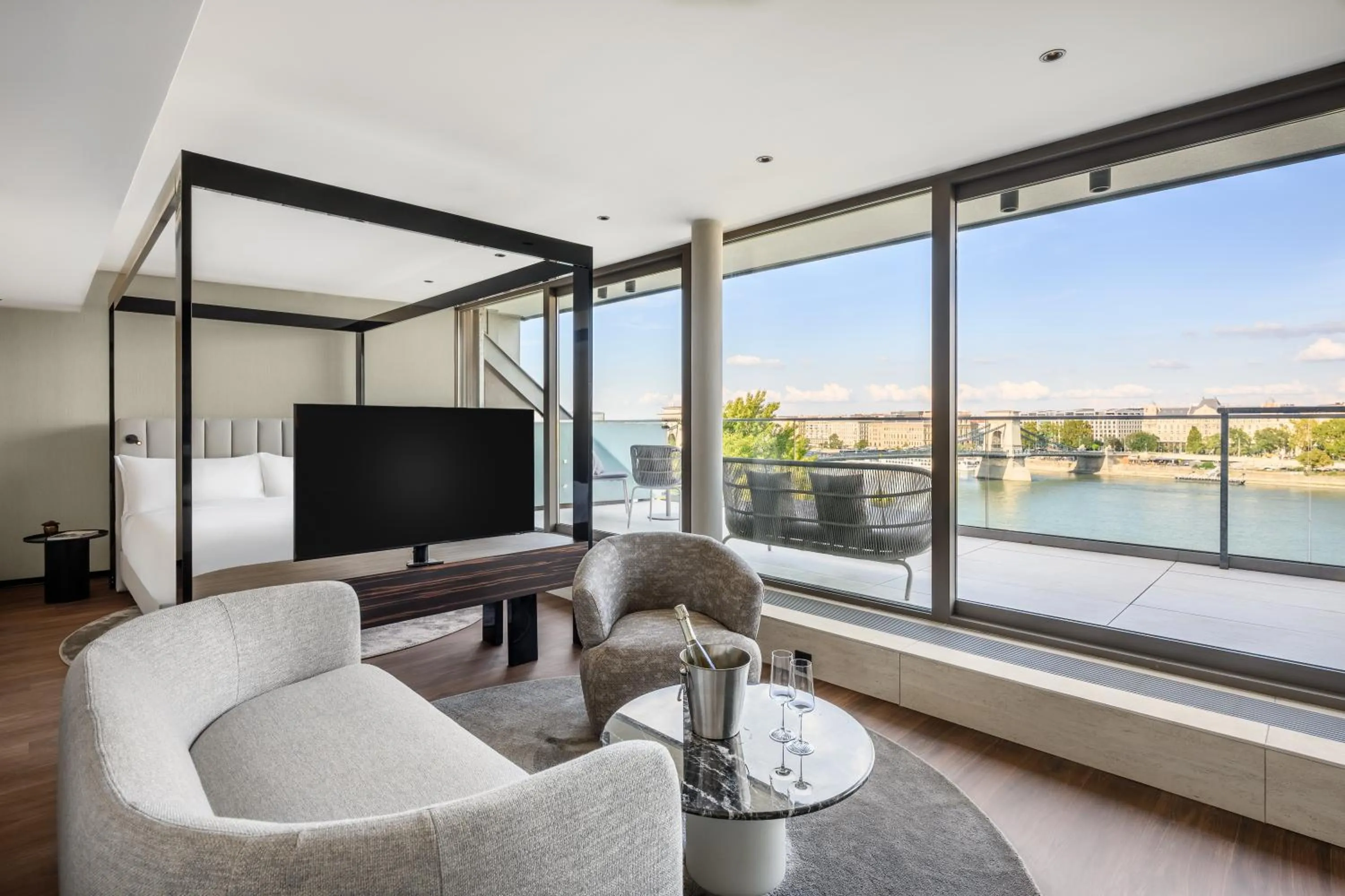 View (from property/room) in Leon Hotel & Lounge Budapest