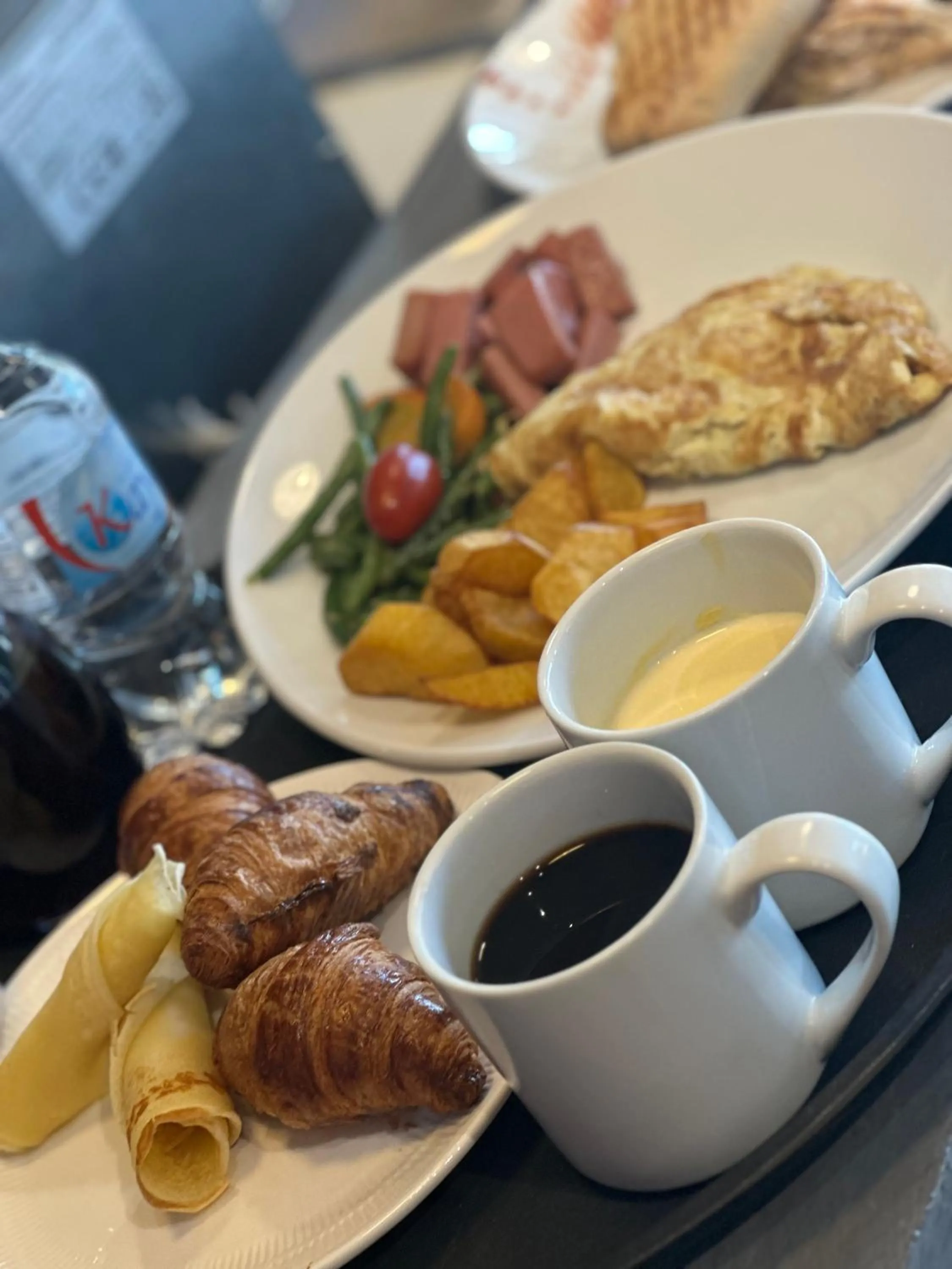 Breakfast in AfricaWorks Suites