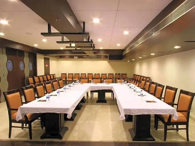 Hotel Southgate Delhi