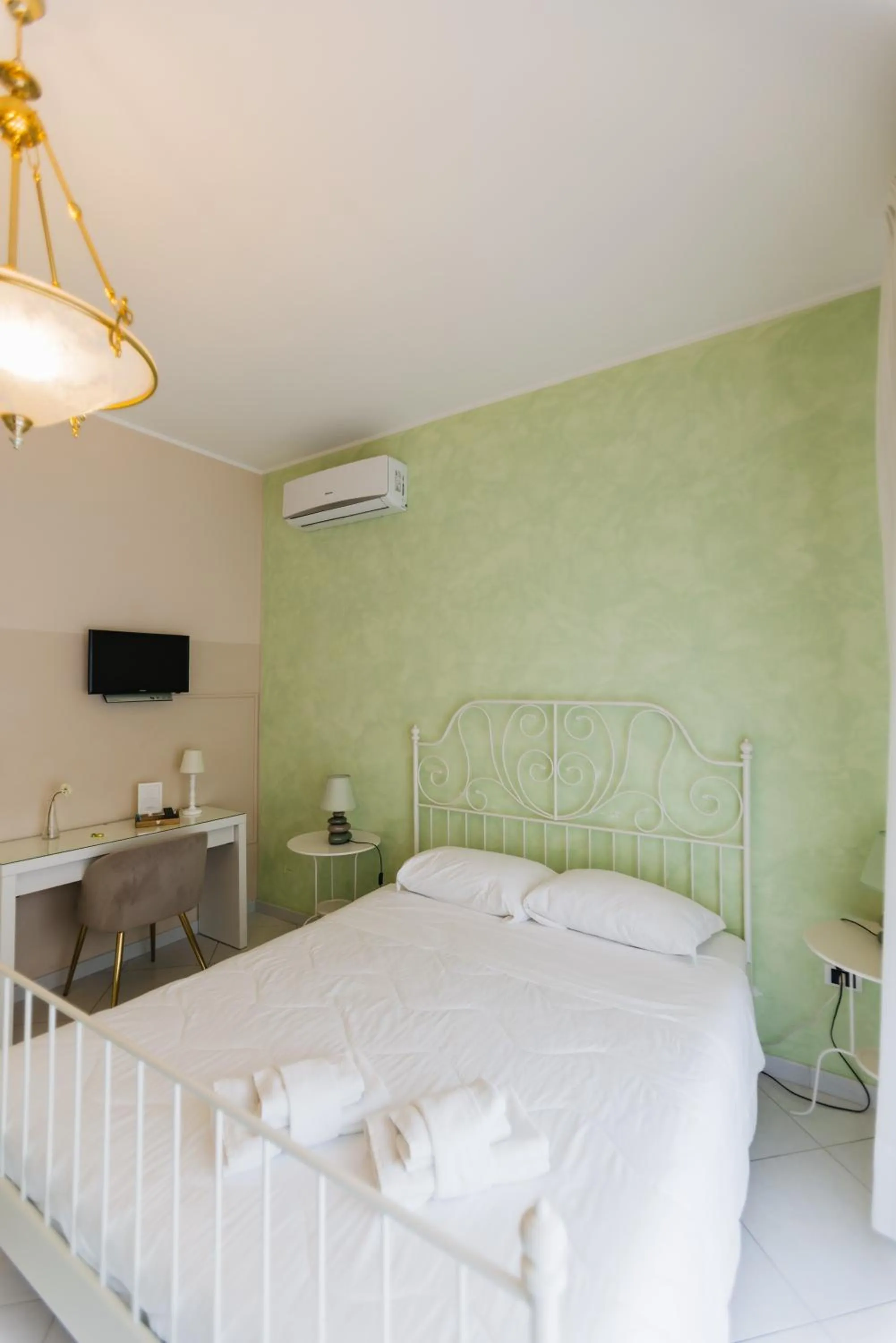 Bed in Mediterranea Sea House