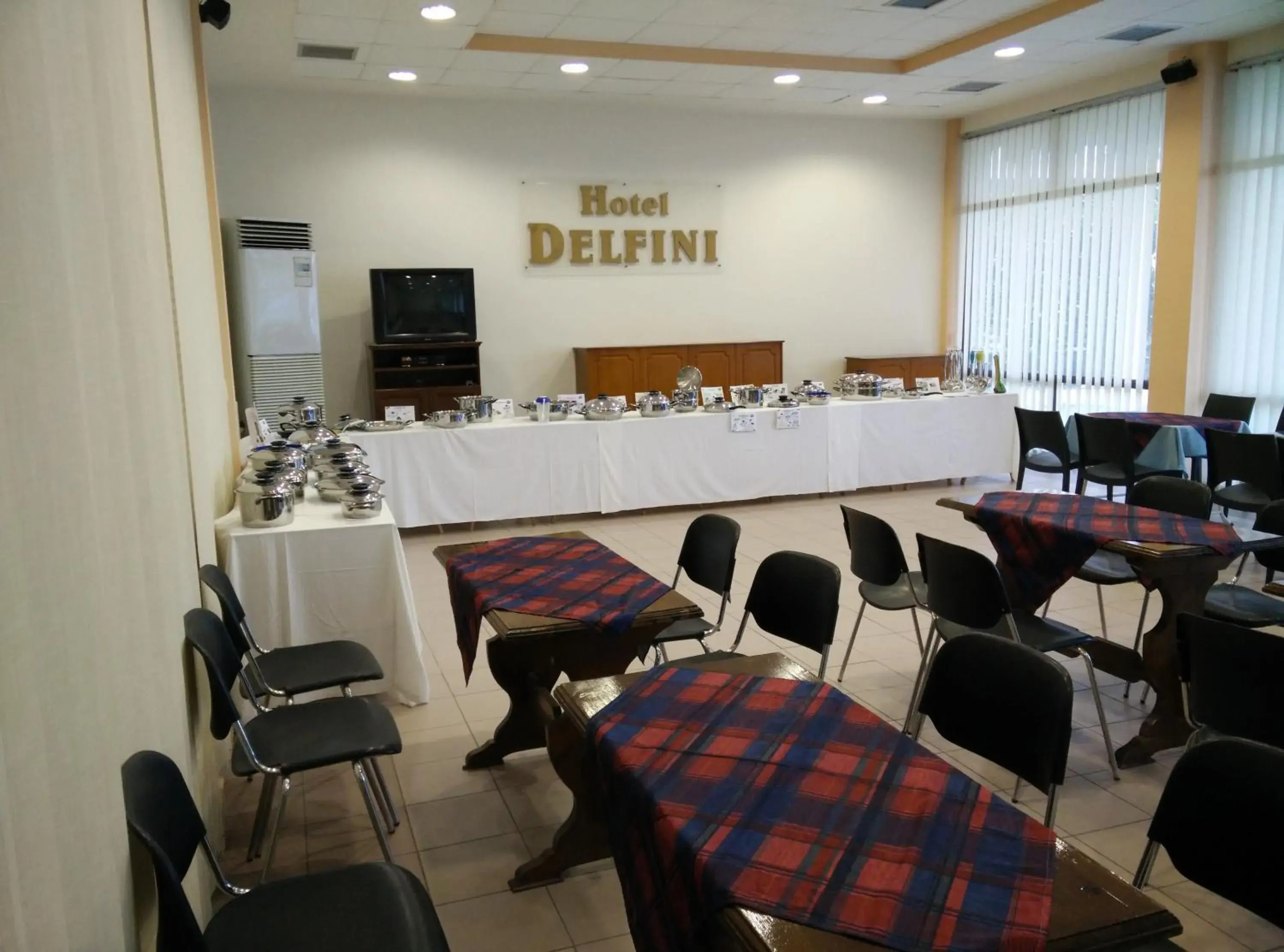 Restaurant/places to eat in Delfini Hotel Restaurant/places to eat in Delfini Hotel