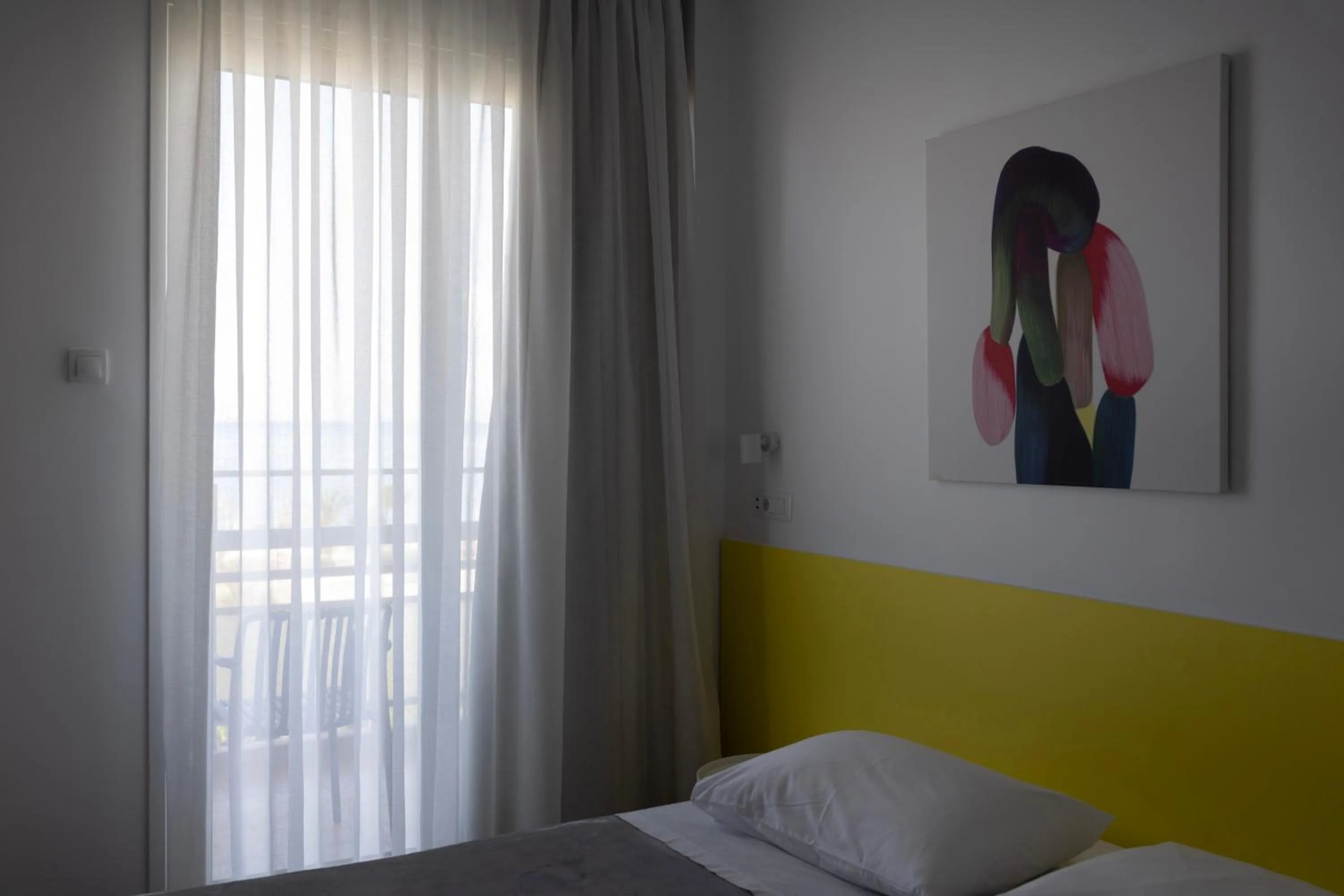 Bedroom, Bed in Delfini Hotel