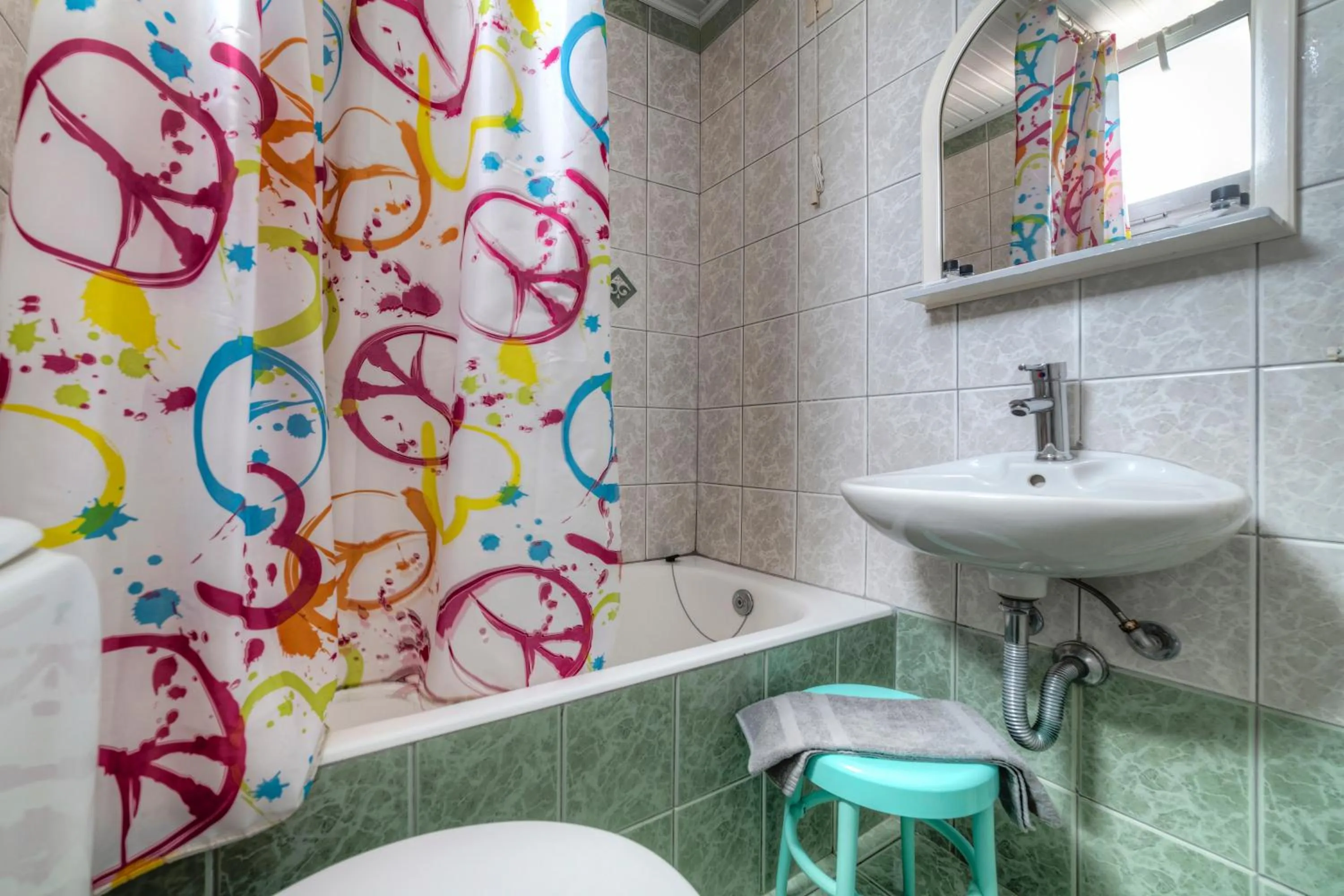 Bathroom in Delfini Hotel