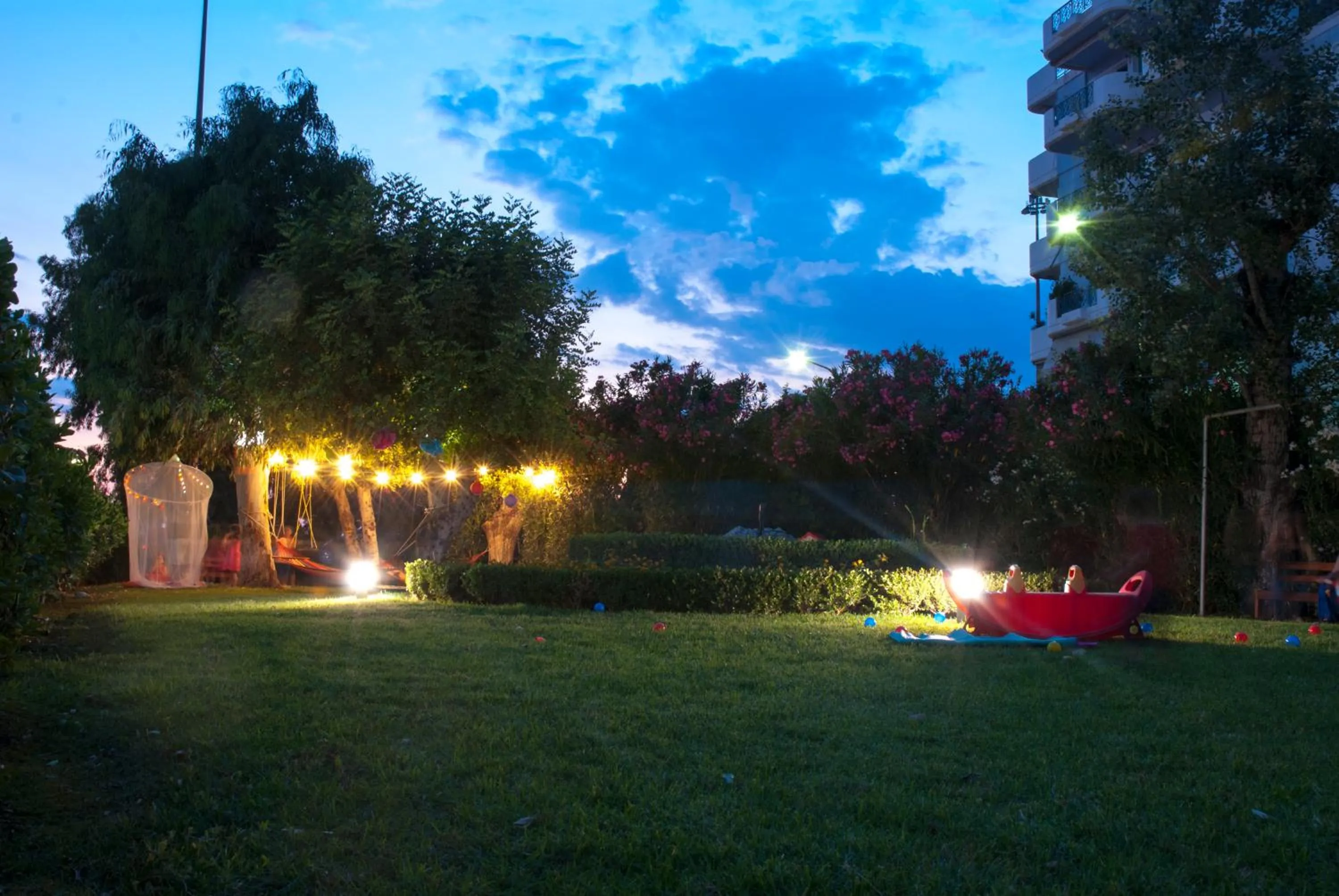 Garden in Delfini Hotel