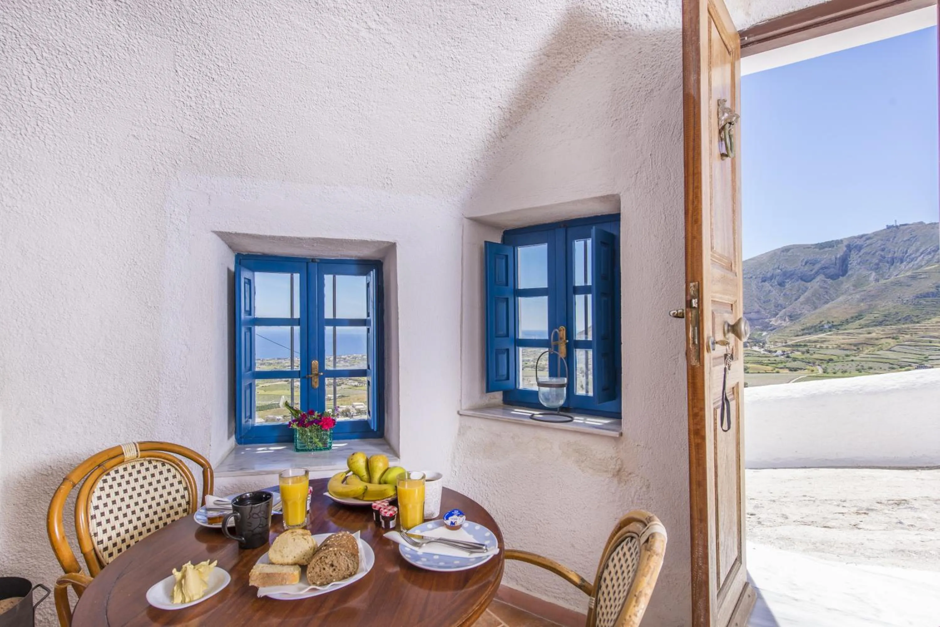 Day in Morning Star Traditional Houses
