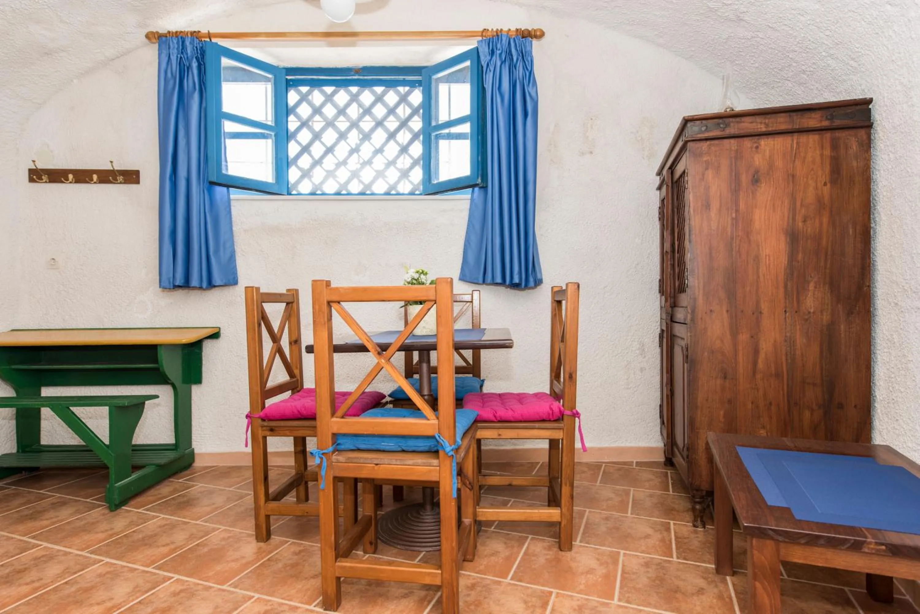 Kitchen or kitchenette in Morning Star Traditional Houses