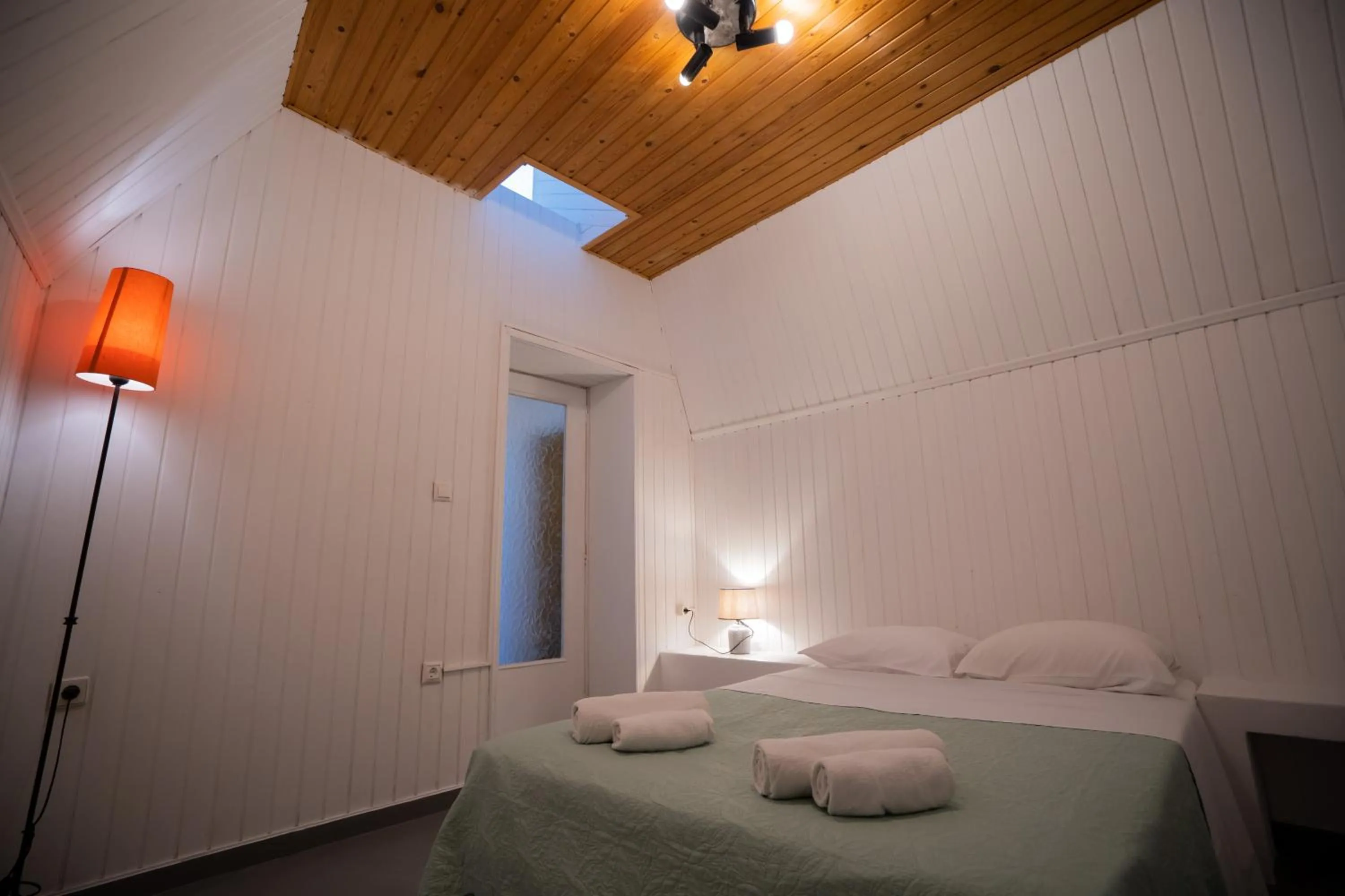 Bedroom, Bed in Morning Star Traditional Houses