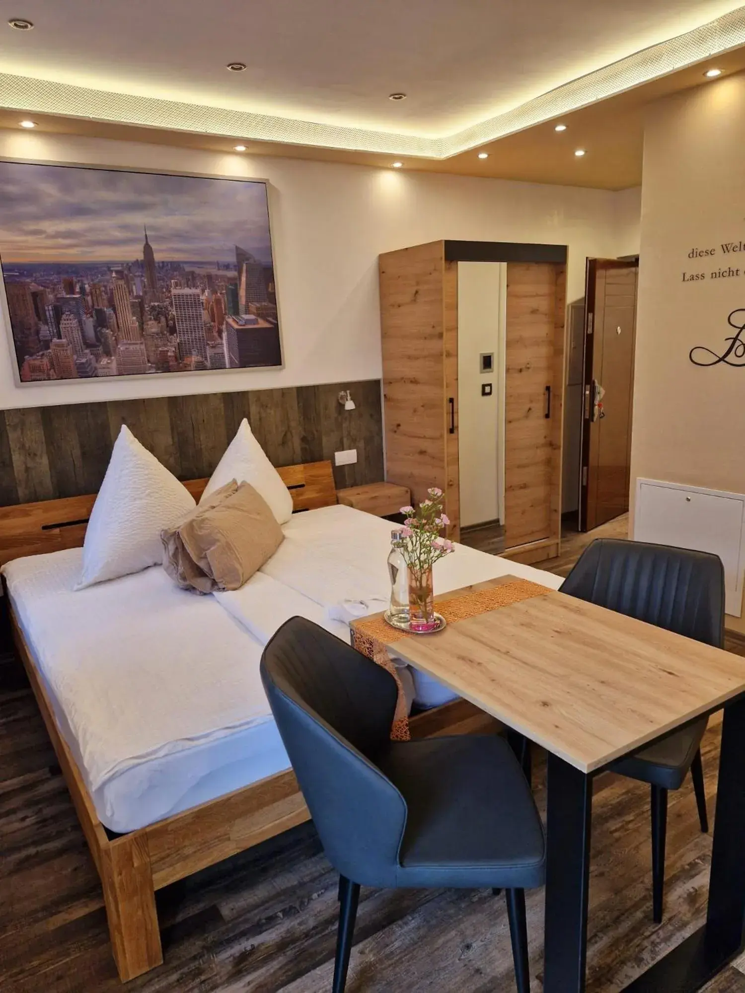 Photo of the whole room, Bed in Apartmenthaus Wertheim Photo of the whole room, Bed in Apartmenthaus Wertheim