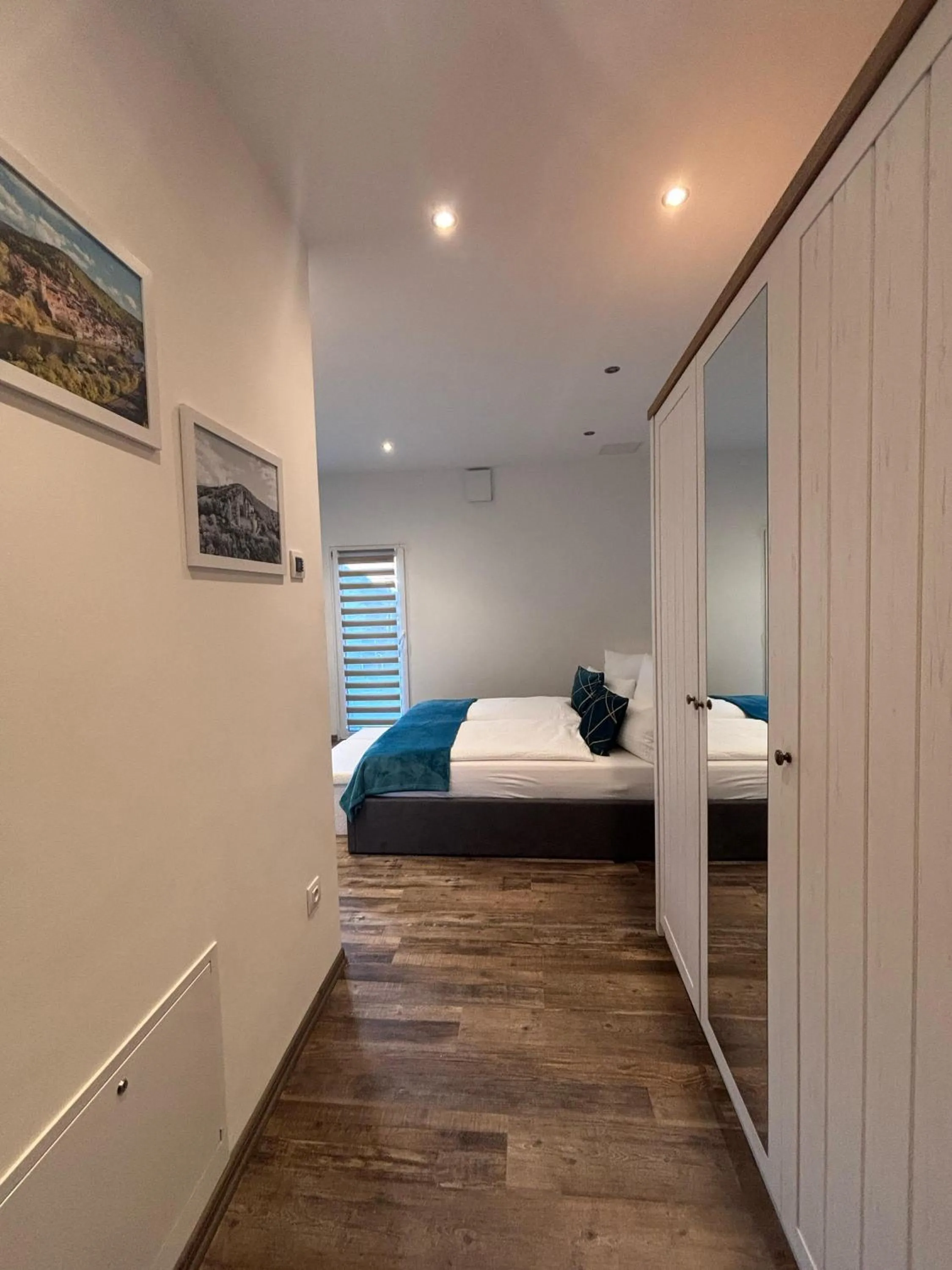 Photo of the whole room, Bed in Apartmenthaus Wertheim