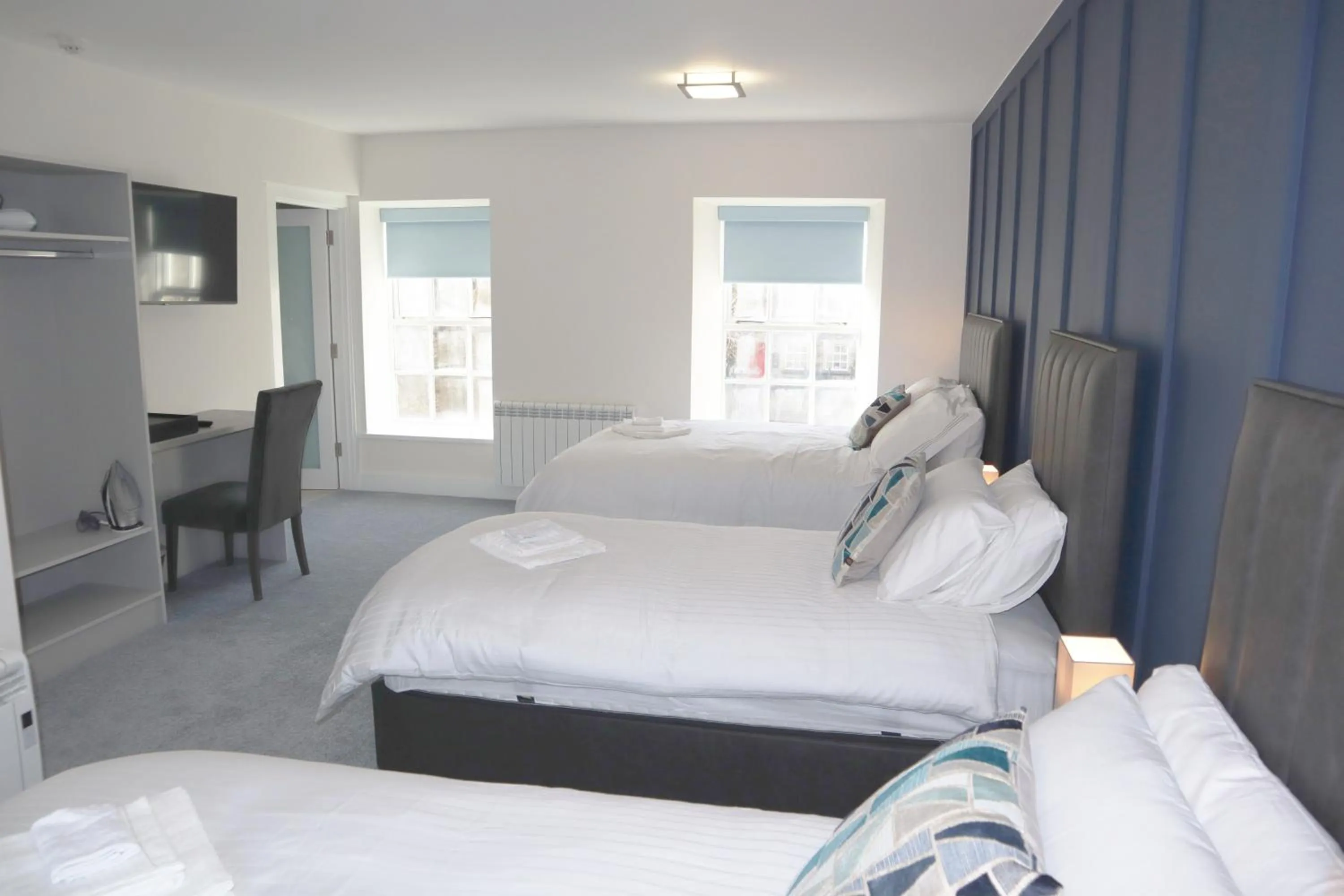 Photo of the whole room, Bed in The Lodge Ballina