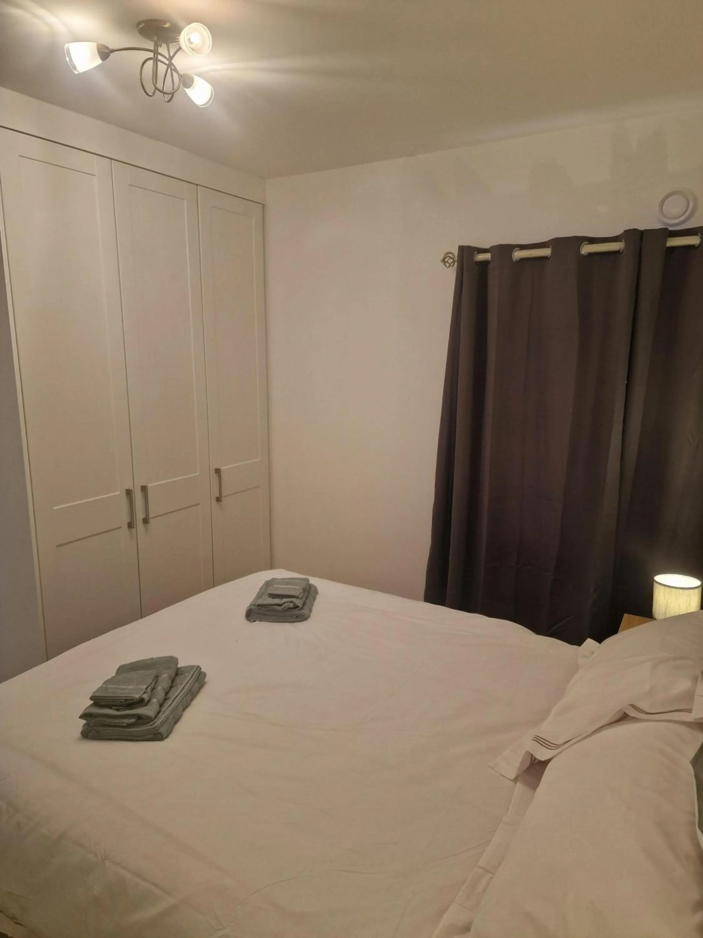 Bedroom, Bed in The Lodge Ballina