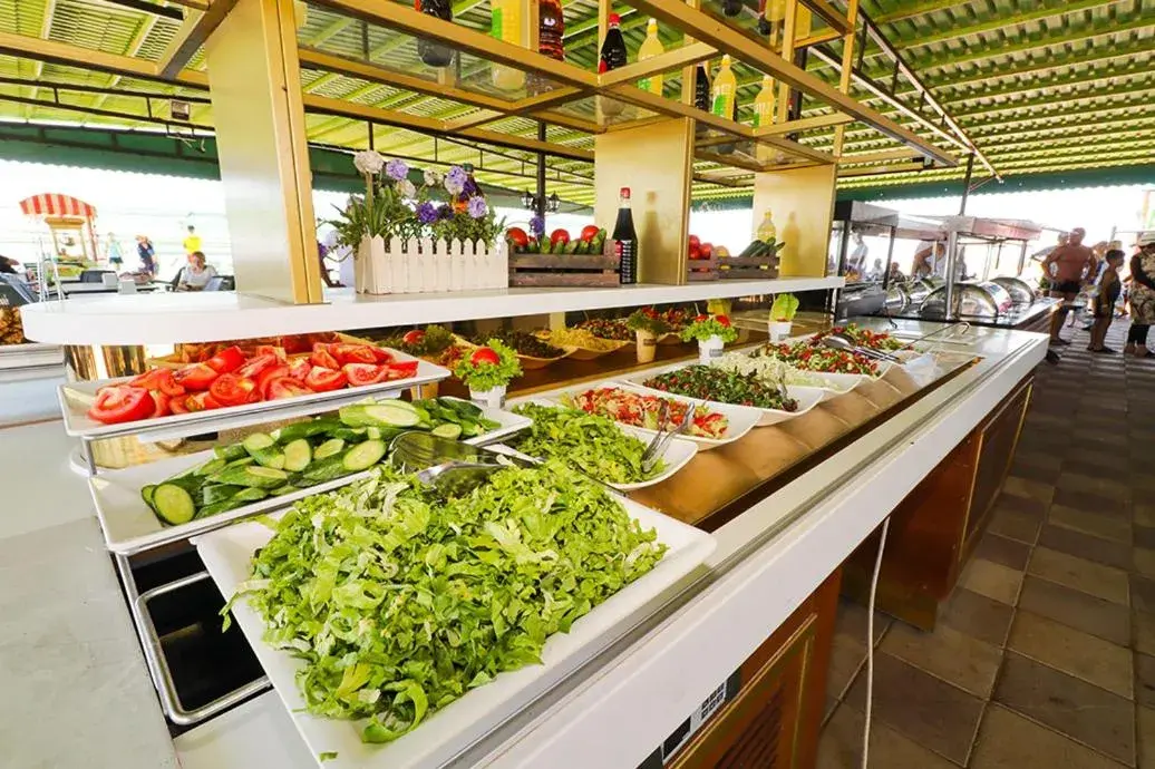 Restaurant/places to eat in Throne Beach Resort & Spa - Ultra All Inclusive Restaurant/places to eat in Throne Beach Resort & Spa - Ultra All Inclusive