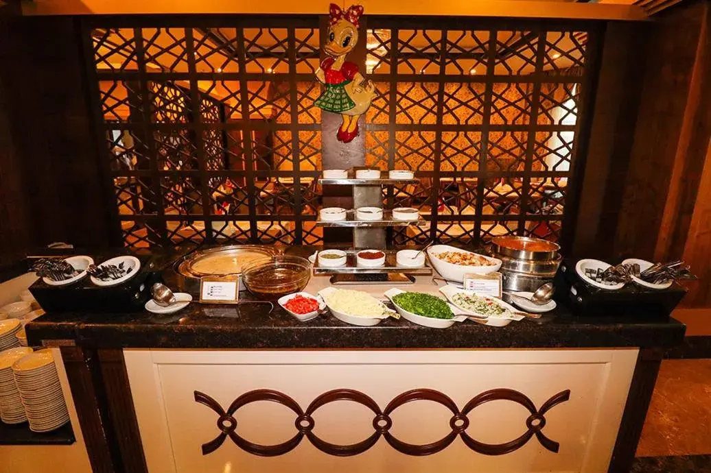 Restaurant/places to eat in Throne Beach Resort & Spa - Ultra All Inclusive Restaurant/places to eat in Throne Beach Resort & Spa - Ultra All Inclusive