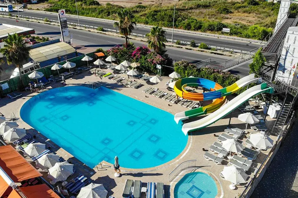 Swimming pool in Throne Beach Resort & Spa - Ultra All Inclusive Swimming pool in Throne Beach Resort & Spa - Ultra All Inclusive