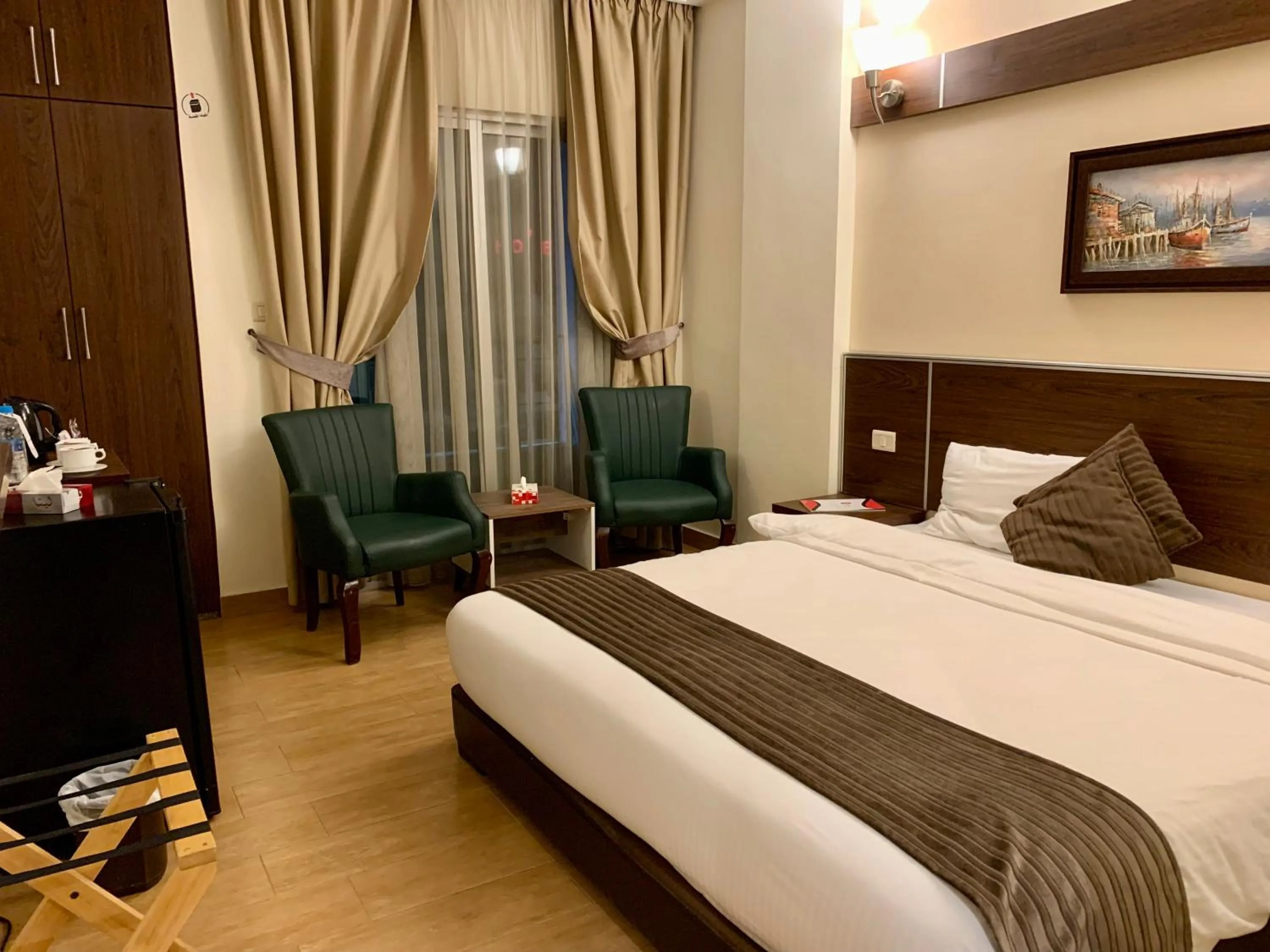 Photo of the whole room, Bed in Ream Hotel Amman