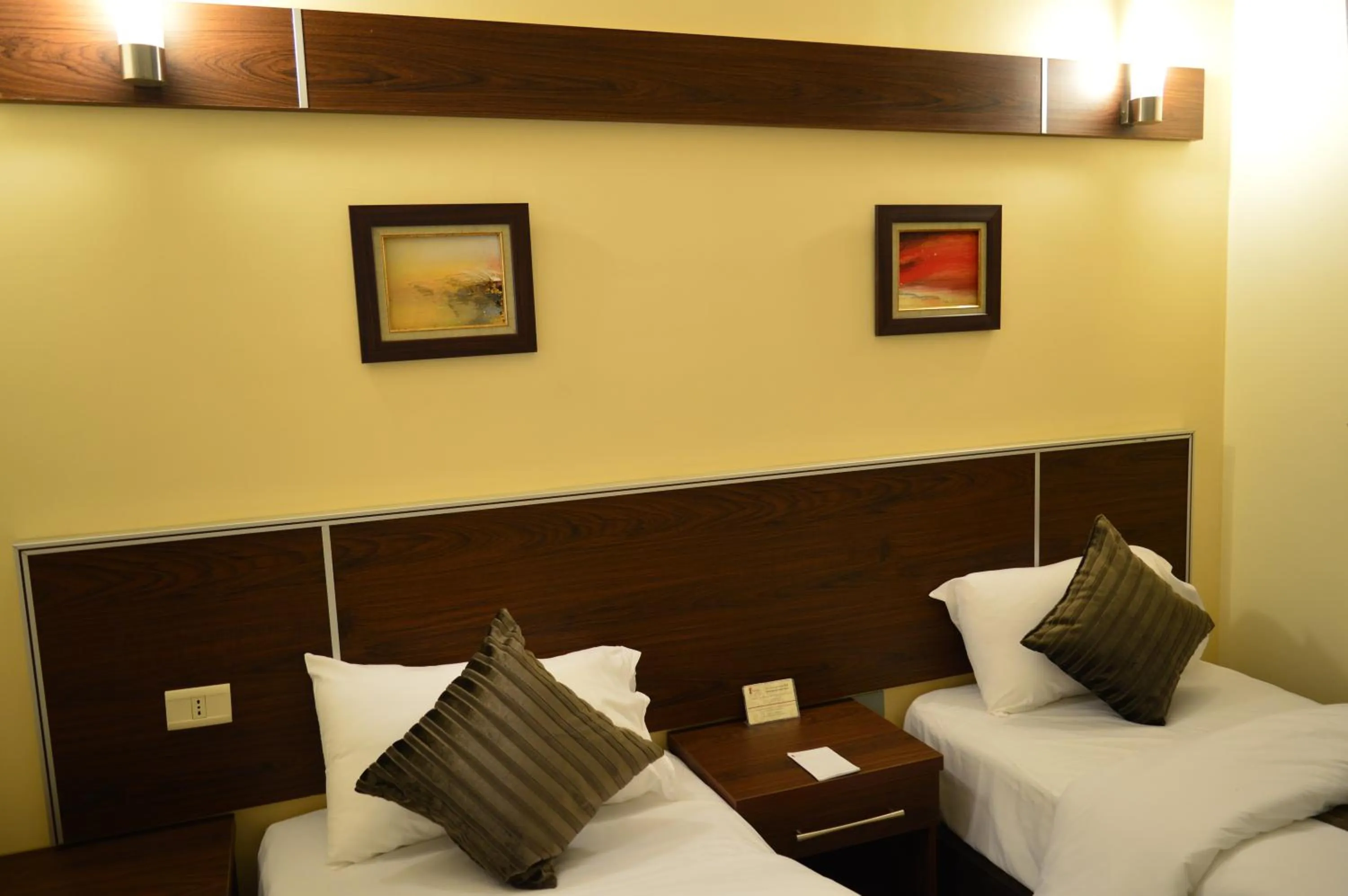 Bedroom, Bed in Ream Hotel Amman