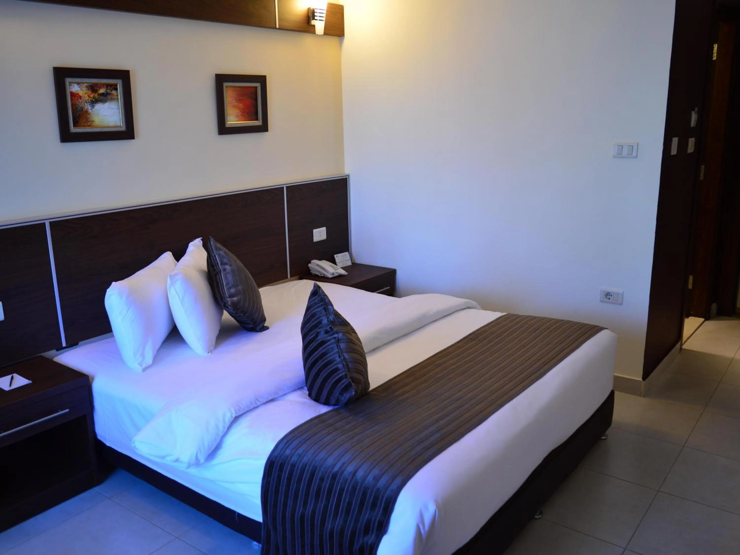 Photo of the whole room, Bed in Ream Hotel Amman