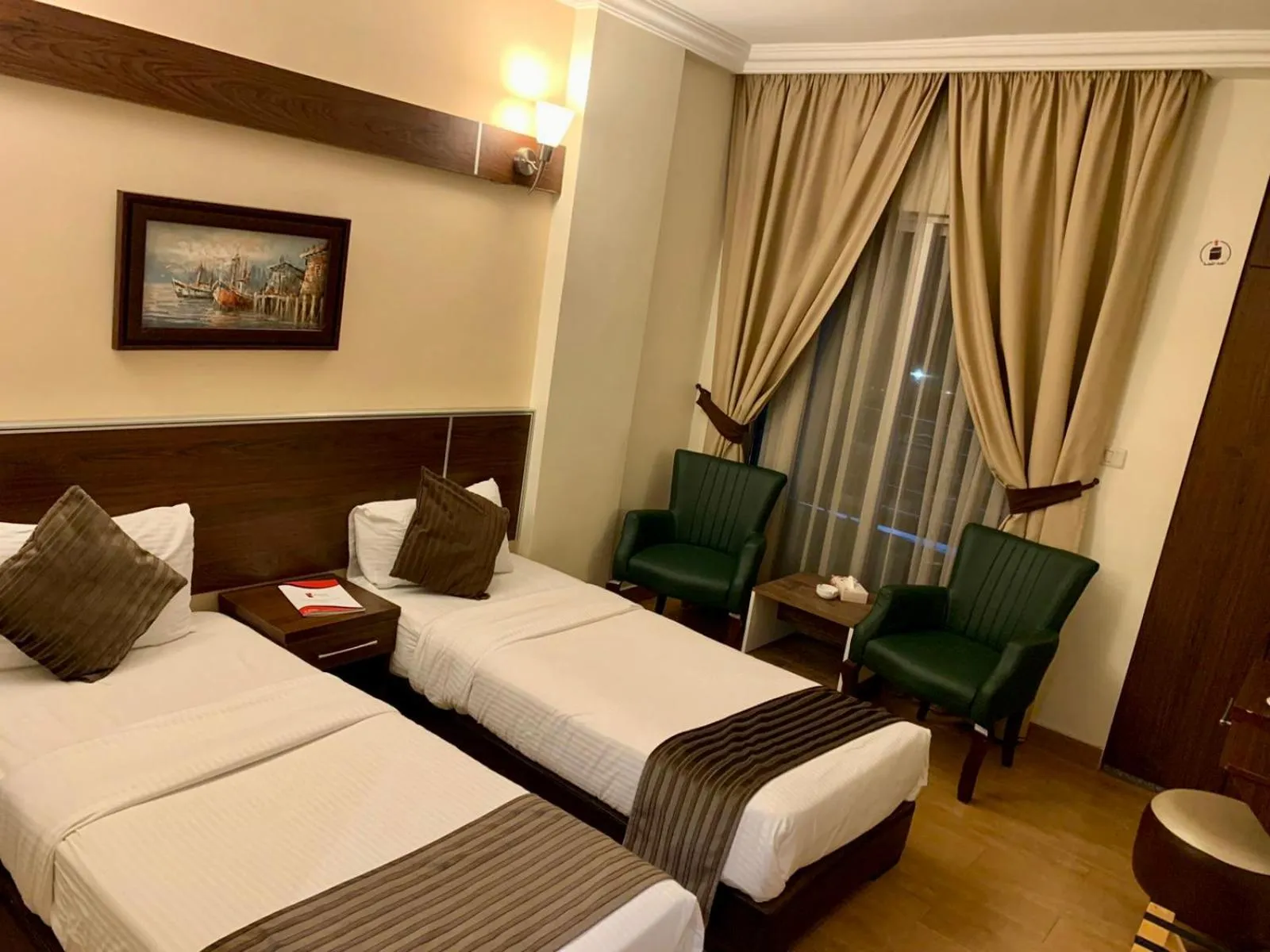 Photo of the whole room, Bed in Ream Hotel Amman