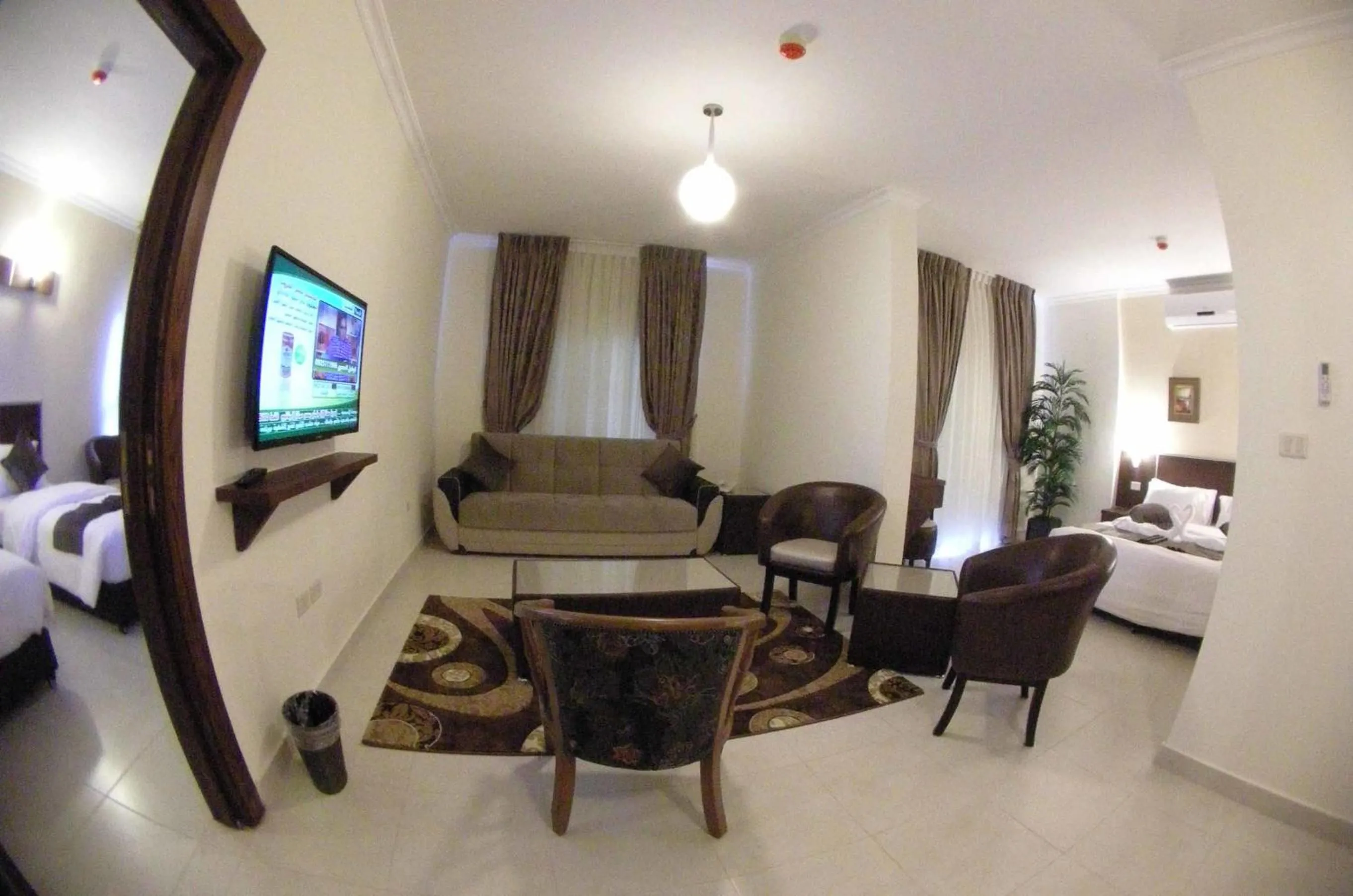 Photo of the whole room, Bed in Ream Hotel Amman