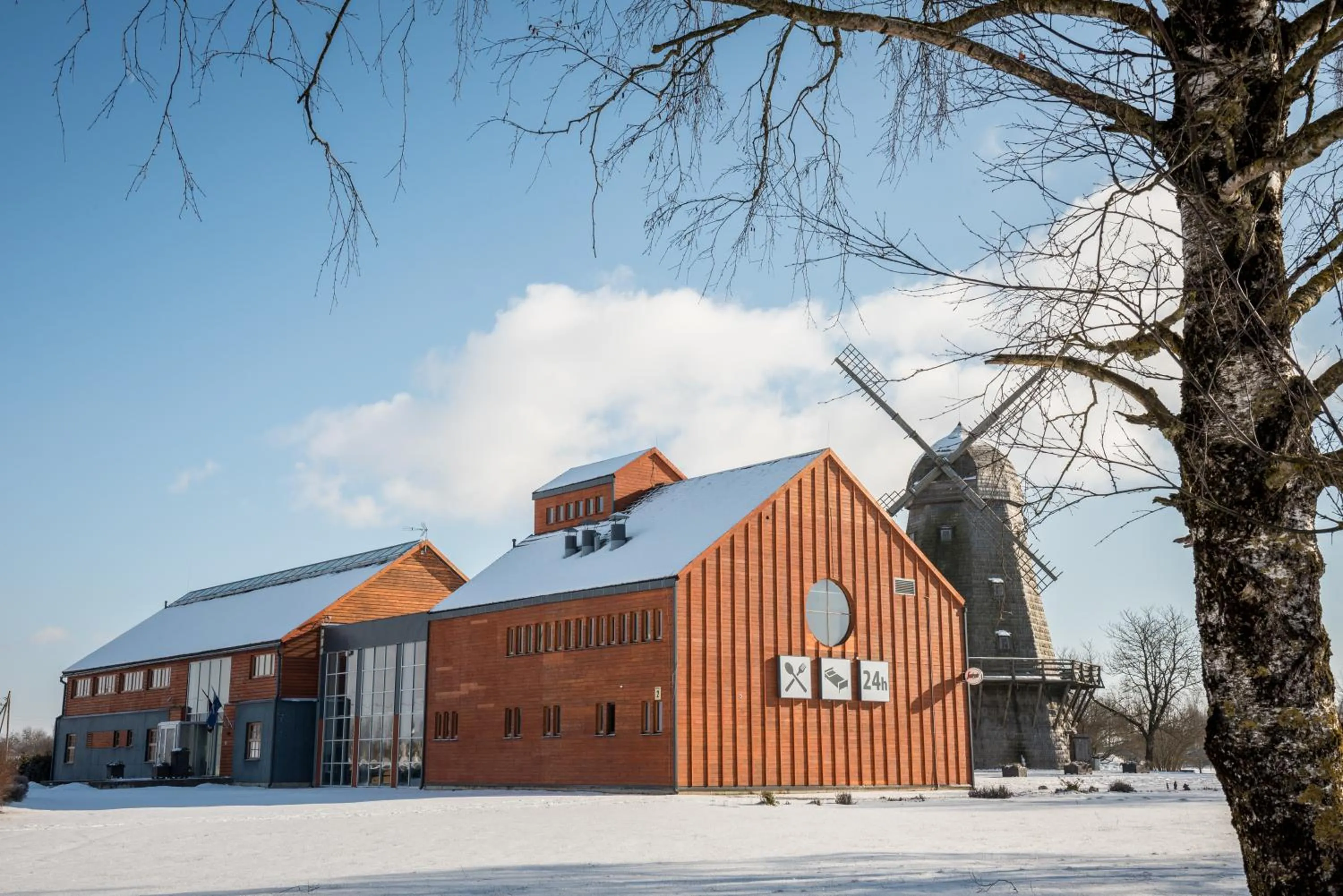 Property building in Rožmalas
