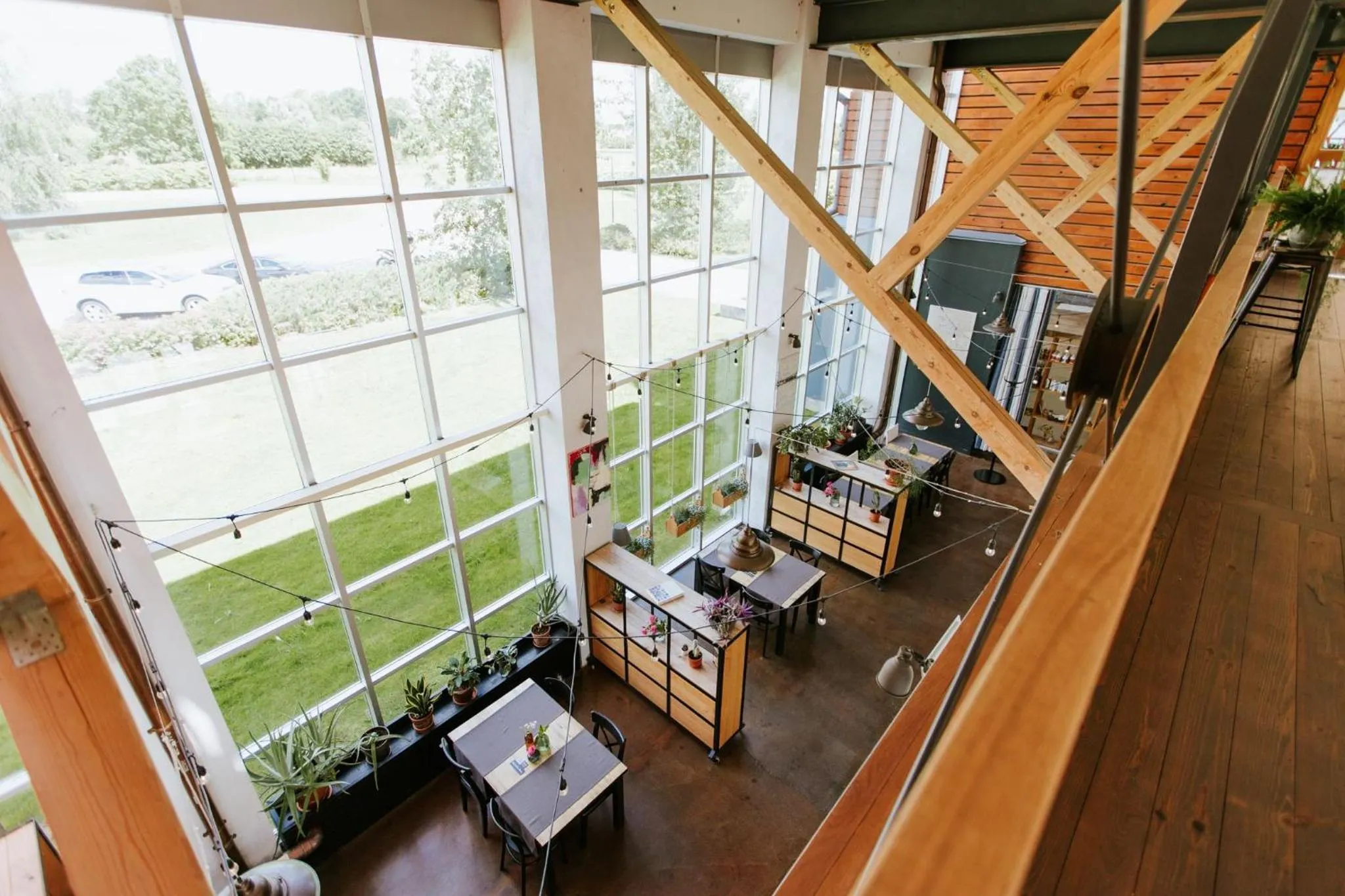 Restaurant/places to eat in Rožmalas